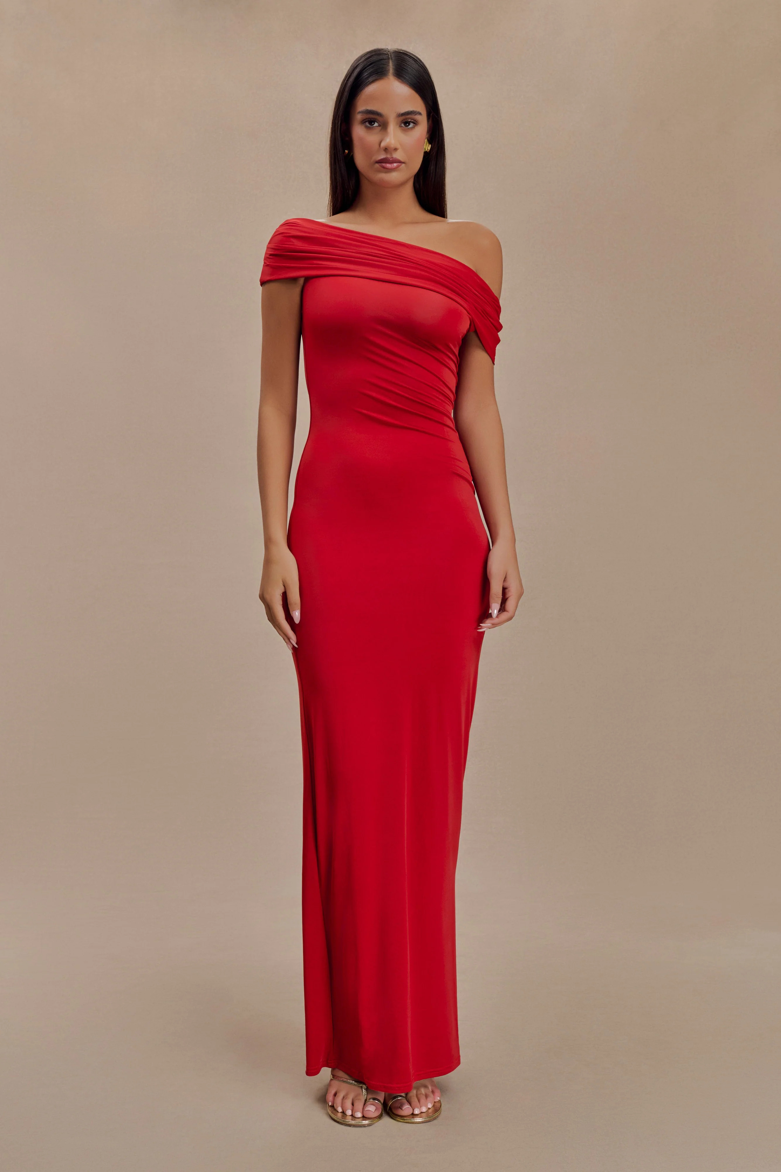 Off Shoulder Slinky Maxi Dress - Red | MESHKI US