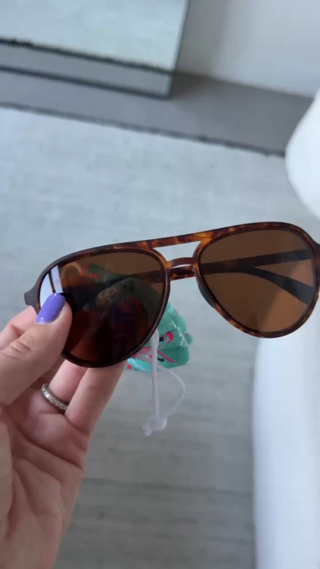 the best sunglasses!! look great on everyone! 

#LTKGiftGuide #LTKStyleTip #LTKHoliday