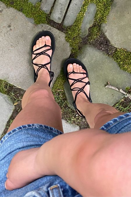Word on the street is Mary-Kate Olsen has the sandals, so I of course had to get these sandals. Bonus, under $45 and COMFY

#LTKunder50 #LTKstyletip #LTKSeasonal
