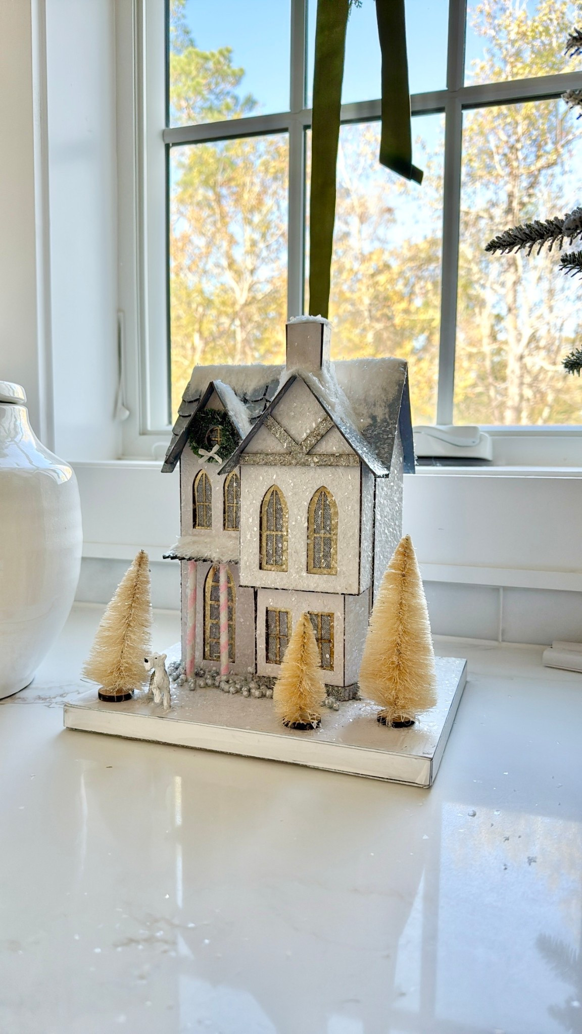 White Christmas house house Cailini Coastal 

#LTKHome #LTKHoliday