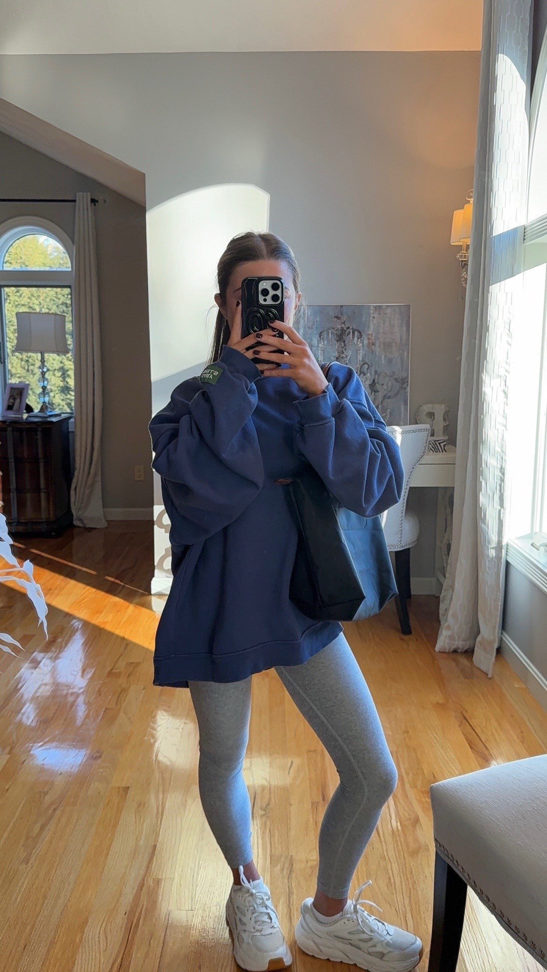 wearing a xs/ in crewneck and xs in leggings!

#LTKSeasonal #LTKU #LTKootd