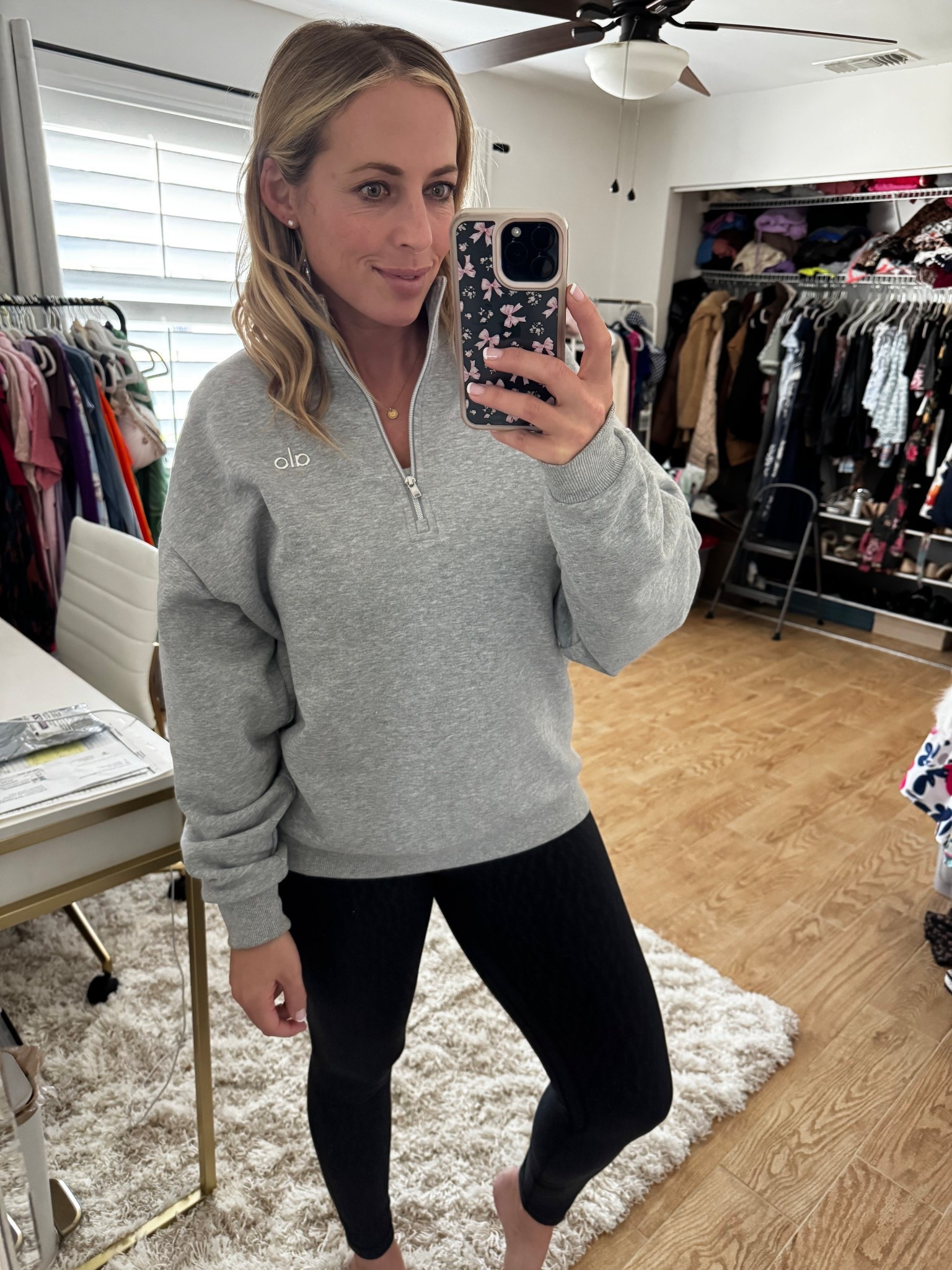 Alo sweatshirt 

#LTKFindsUnder100 #LTKActive #LTKootd