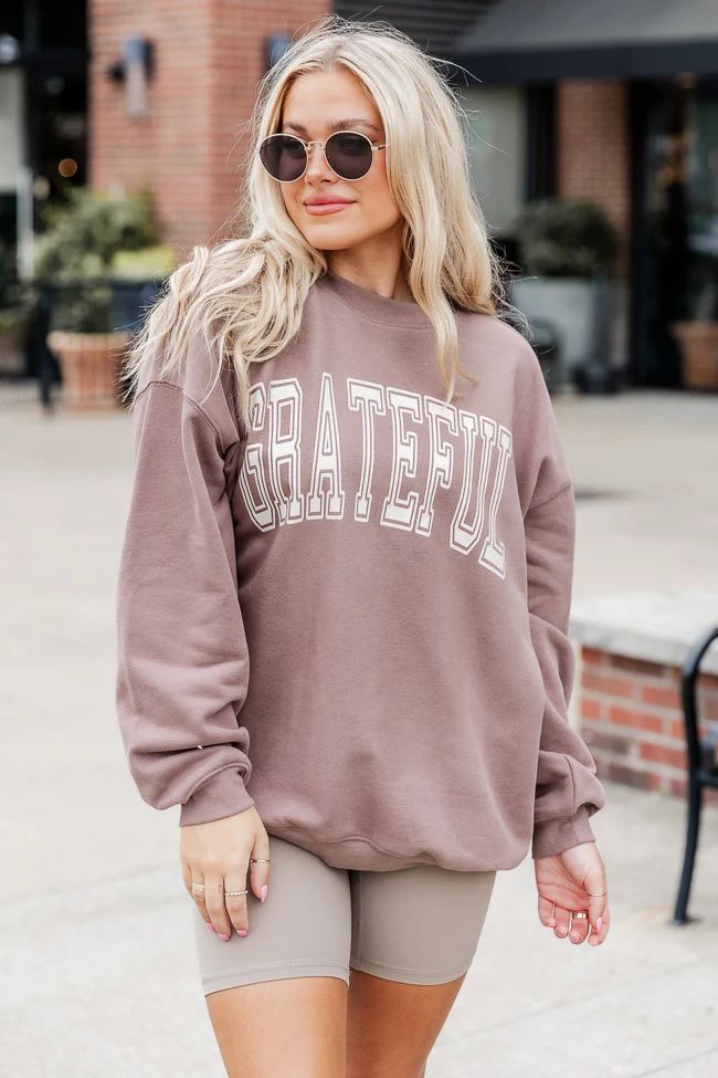 Grateful Block Mocha Oversized Graphic Sweatshirt | Pink Lily