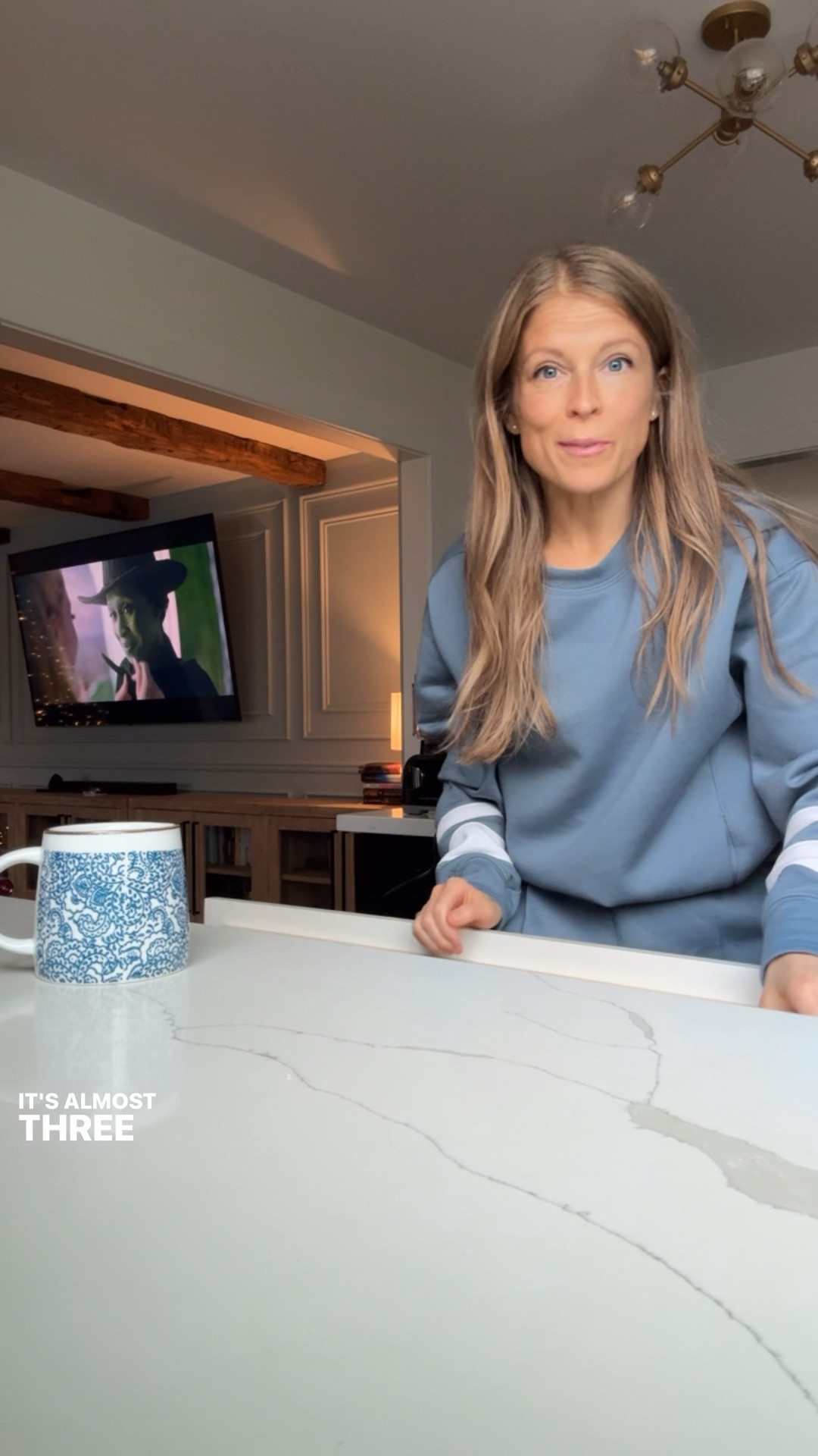 My tea essentials + of course the coziest matching set on crazy sale from #abercrombie 

#LTKmomlife #LTKfoodie #LTKSaleAlert