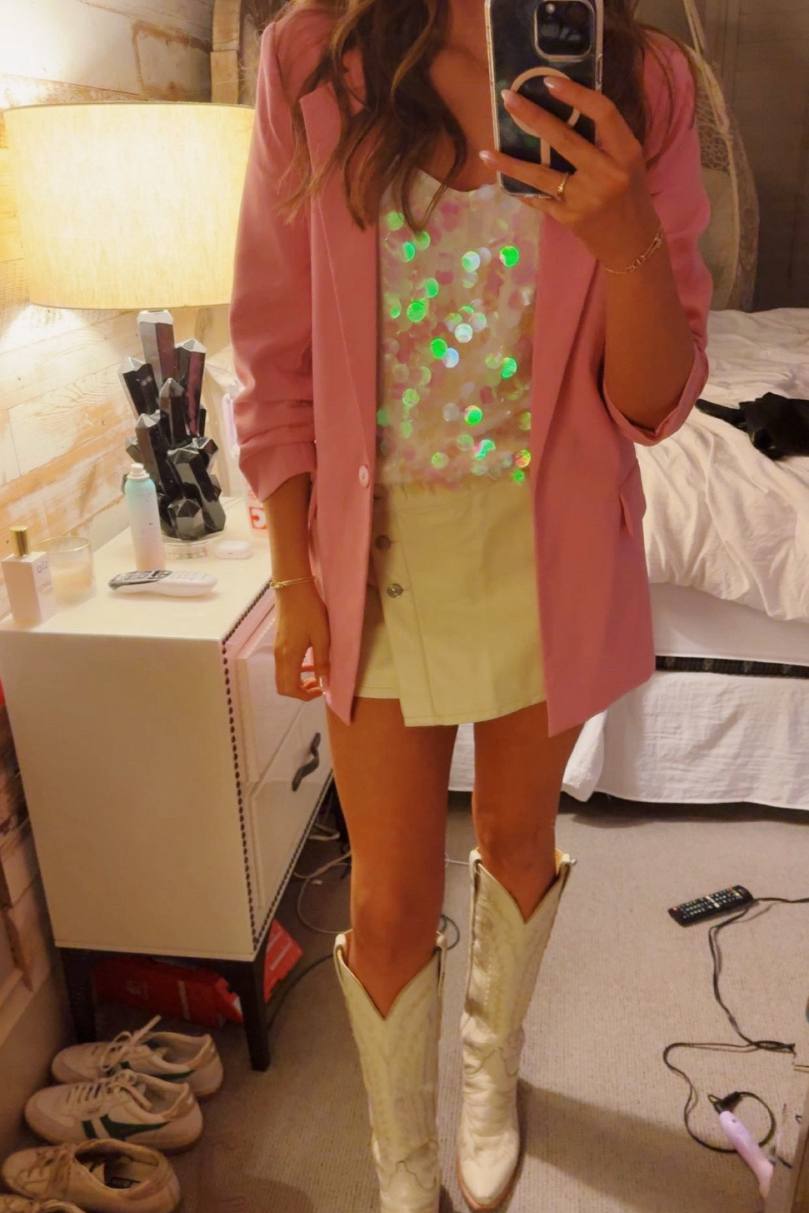 Nye outfit🤩
-top is from anthropology in 2019,but similar ones are on Amazon/shein 


LTKFestiveSaleES LTKFestiveSaleNL #LTKSeasonal