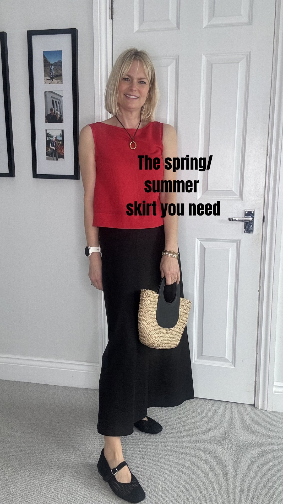 It’s the best selling skirt shape that went viral in the autumn but it’s back for the spring/summer in a linen viscose mix 🙌🙌

Same easy to wear a-line shape that works so well for so many body types. 
Same elasticated waist
Same slip with it which creates a smooth line

All in all it’s the same brilliant skirt just in a perfect fabric for now 

Wearing XS - would recommend sizing up 

Other cols available. 
Matching linen viscose tops also available. 

Sandals By Pollyanna 
Jewellery Clea Silk
Bags Amelia Rose Accessoriess

Skirts
Summer workwear
Spring summer outfits 
Holiday outfits 
Linen 

#LTKspring #LTKsummer #LTKuk