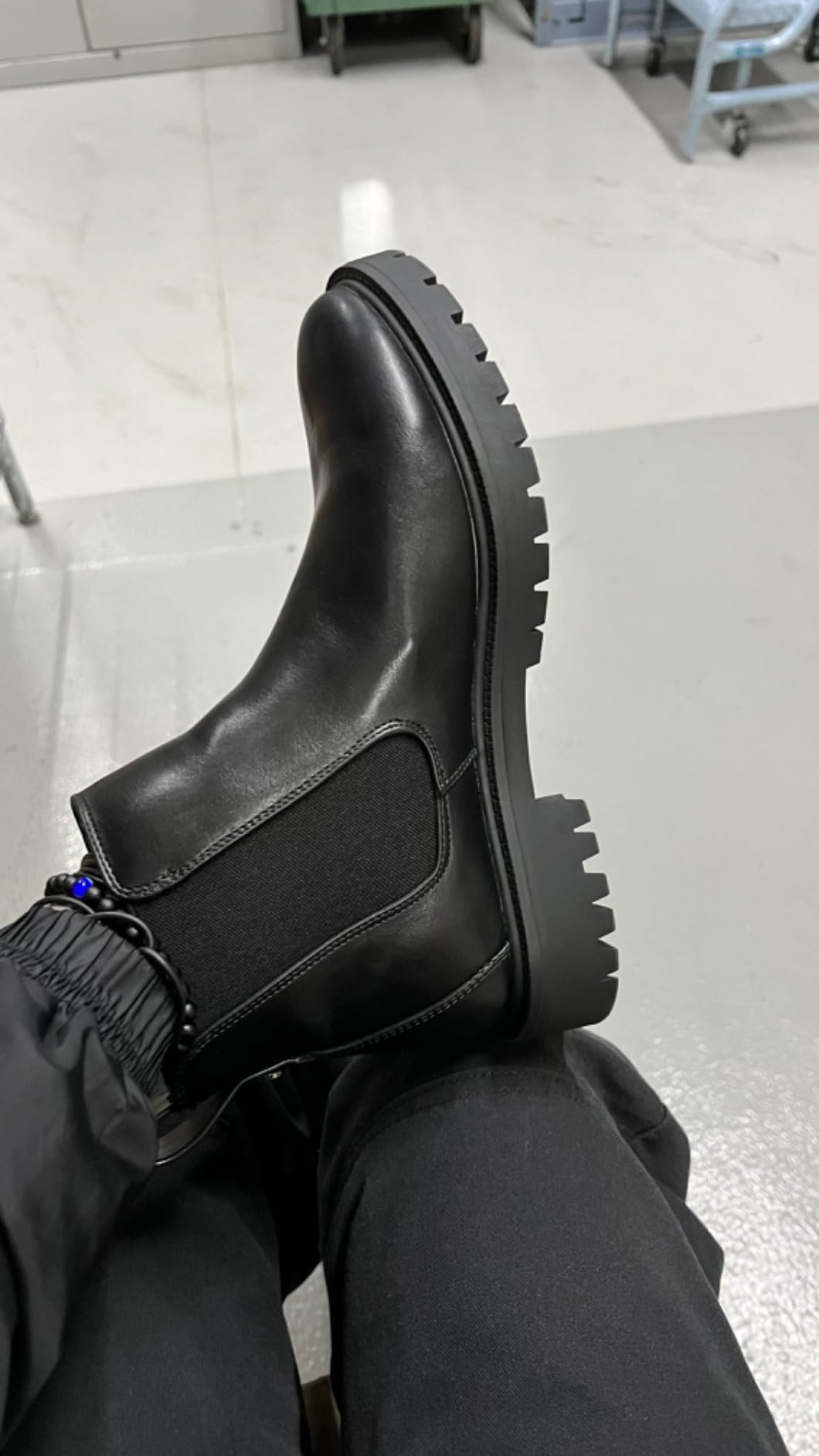 DREAM PAIRS Women's Low Heel Chelsea Ankle Boots Fashion Slip On Elastic Fall Booties Shoes | Amazon (US)