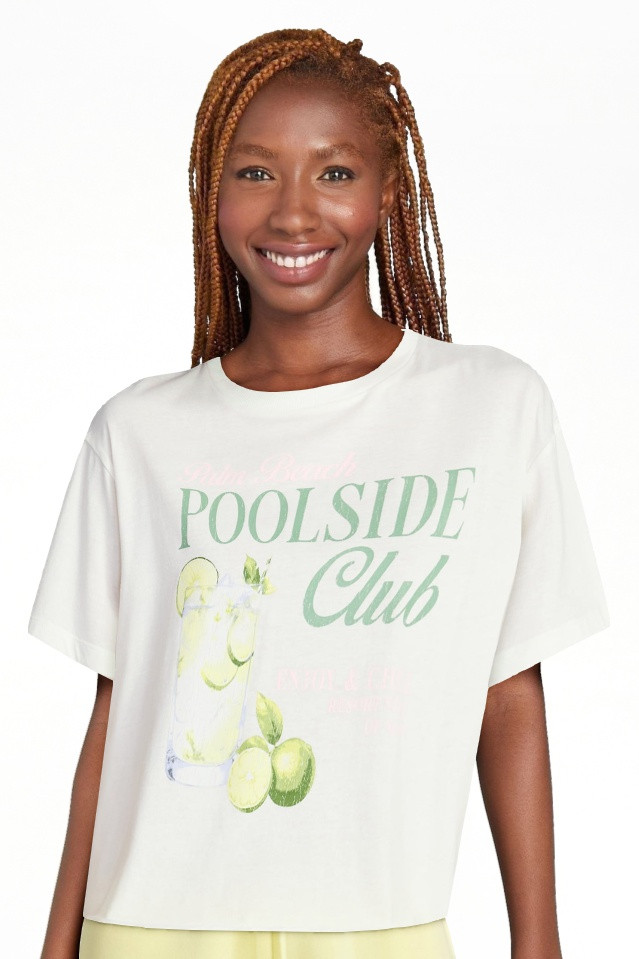 No Boundaries Boxy Cropped Graphic Tee, Women's XXS-XXL | Walmart (US)