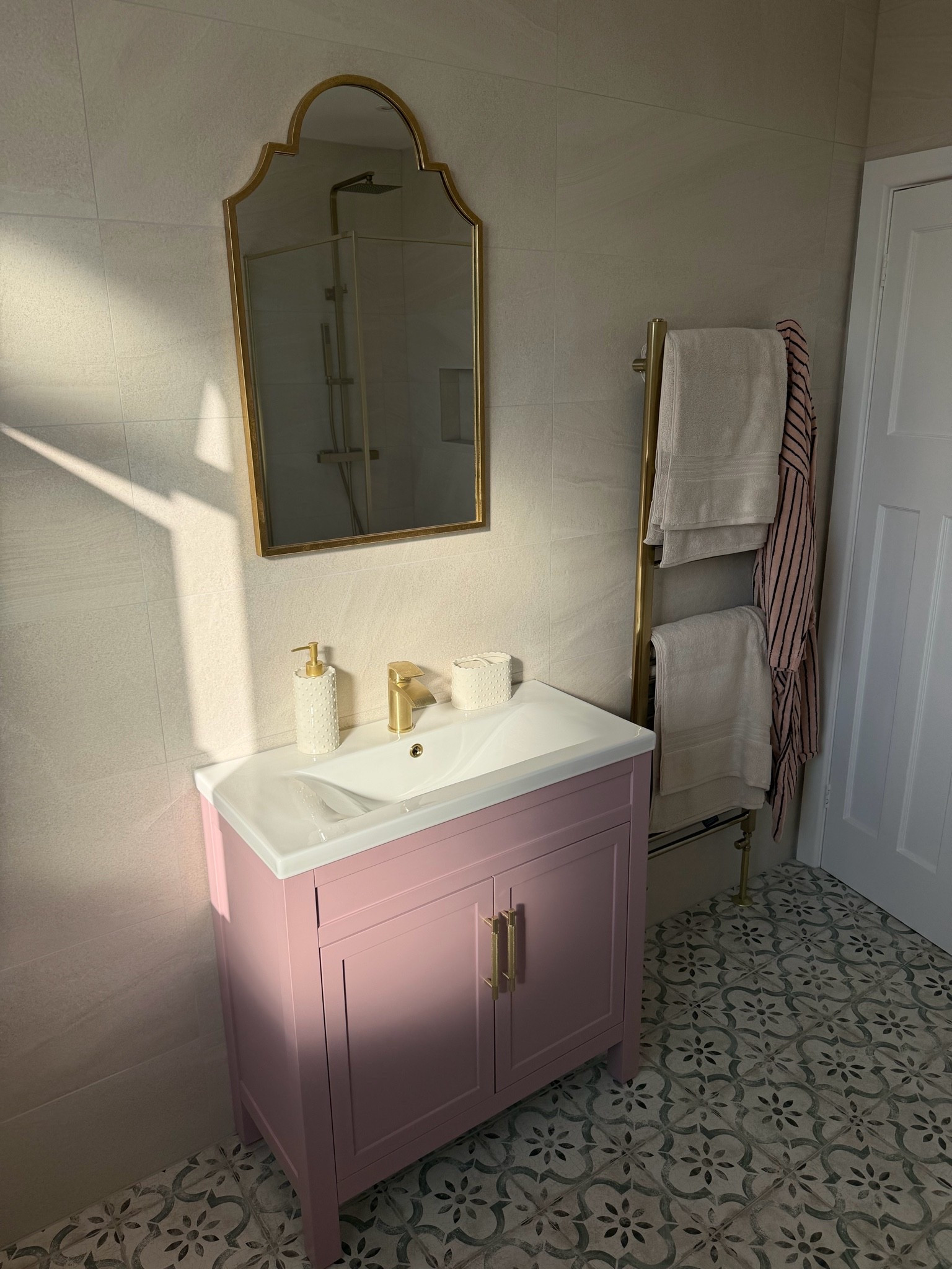 New bathroom details! 💕

Vanity is from bathroom mountain and tiles are from tileflair xx