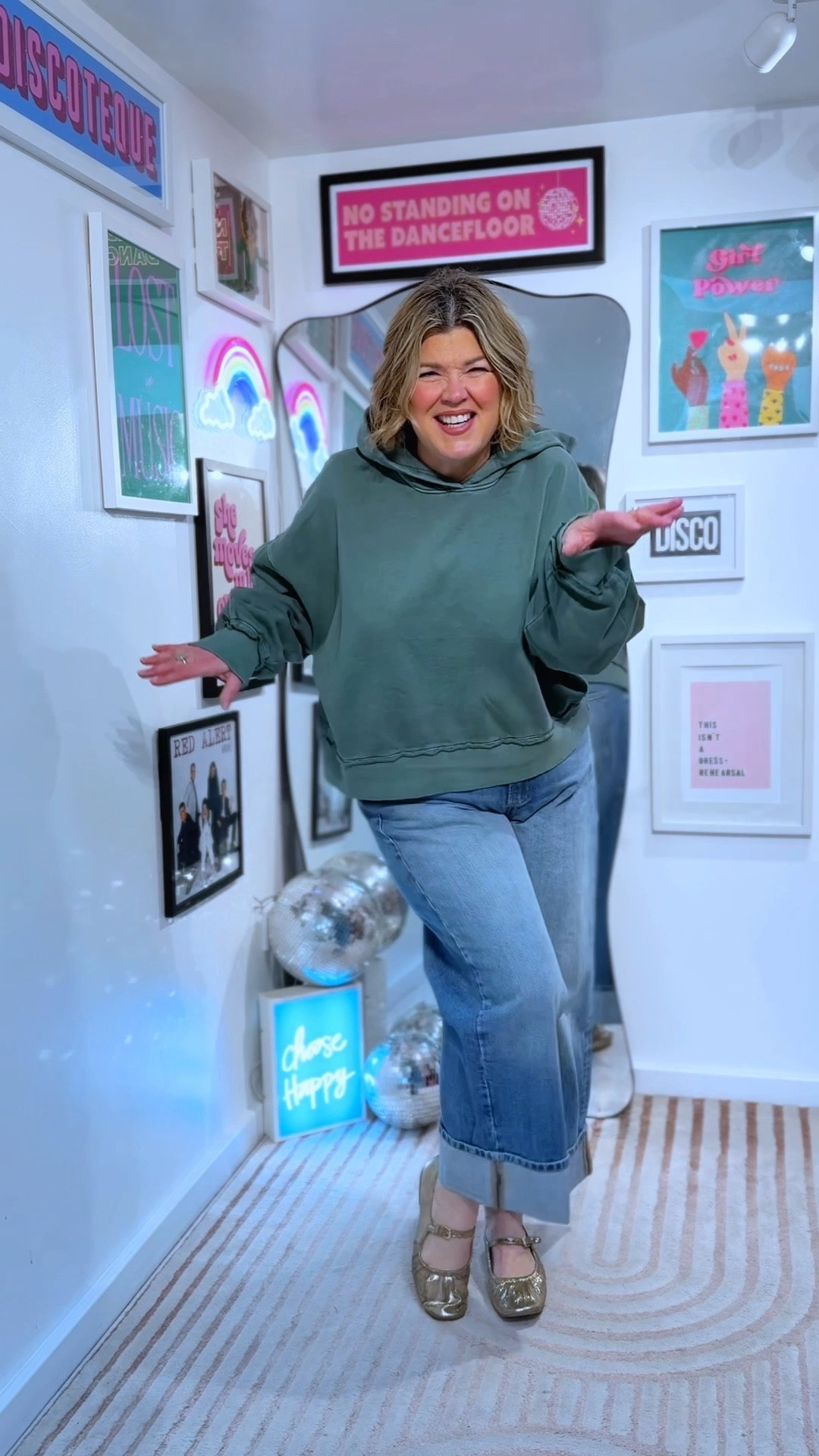 You can’t beat jeans and a nice top to get you through any day or night situation. Oh and this pink coat… Run don’t walk.! 

#LTKcurves #LTKuk #LTKover50style