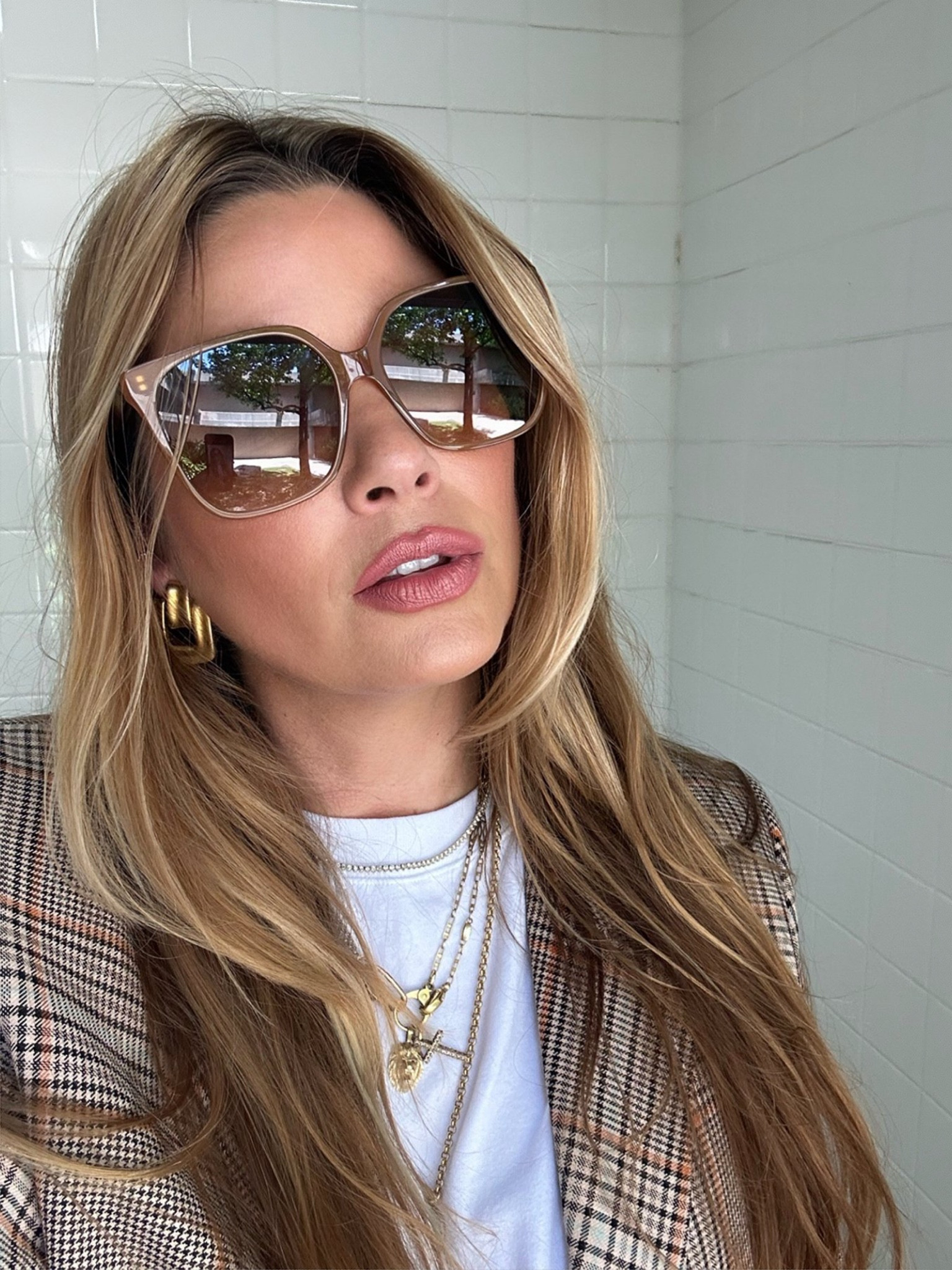 New sunglasses…completely timeless and classic in the amber color...excellent for minimal makeup days as they take up half your face without being overpowering 😂🌞👓 I also linked key makeup on my face 👄

#LTKstyletip #LTKFind #LTKbeauty