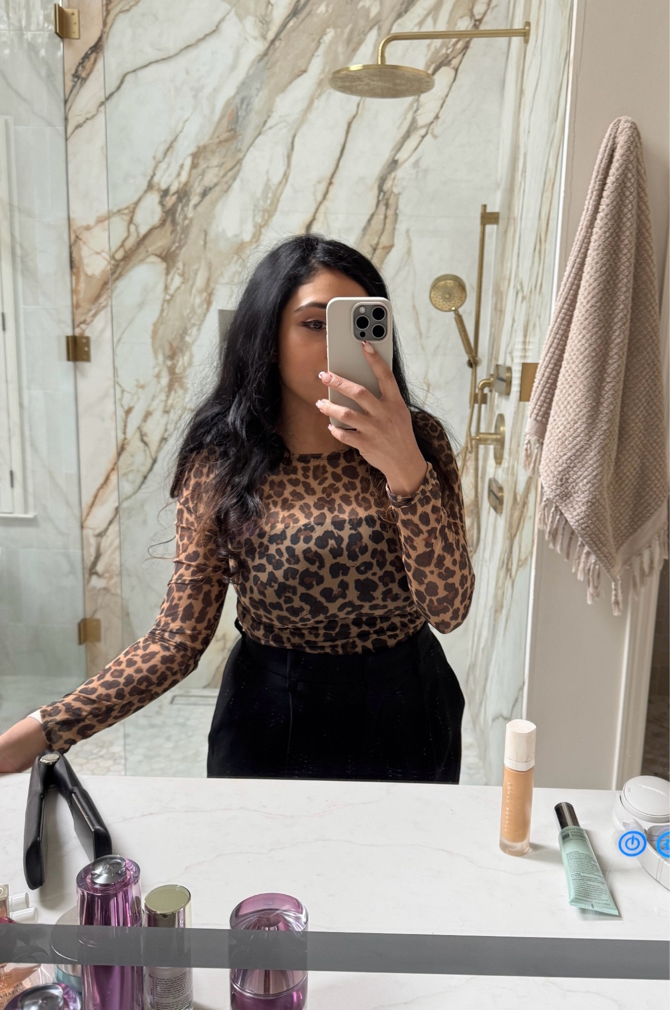 my all-time fav leopard bodysuit is only $25 ‼️‼️
wearing small

#LTKSaleAlert #LTKWorkwear #LTKFindsUnder50