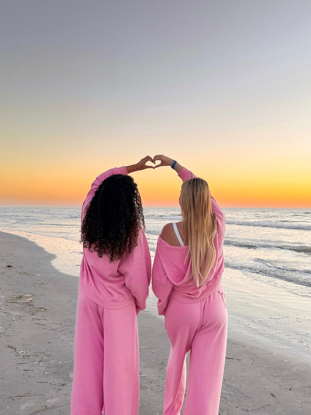 Pink matching hollister zip-up sweatsuit! So comfortable & soft! We’re both wearing size large & they fit true to size! Sweatpants are on sale for $26 & zip up sweatshirt is on sale for $29! I’m wearing regular in the sweatpants & they are still long enough! Range from sizes XXS-XXL!

#LTKSaleAlert #LTKMidsize