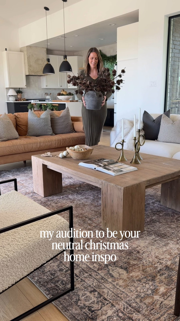 My audition to be your neutral Christmas inspo — and I’m fully committed.