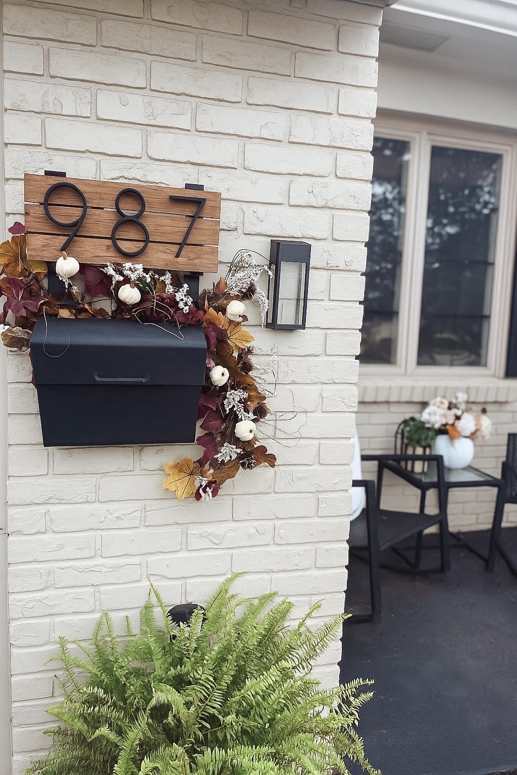 Beautiful fall mailbox decor! 🍁🍂

#LTKFallSale #LTKTall #LTKSeasonal