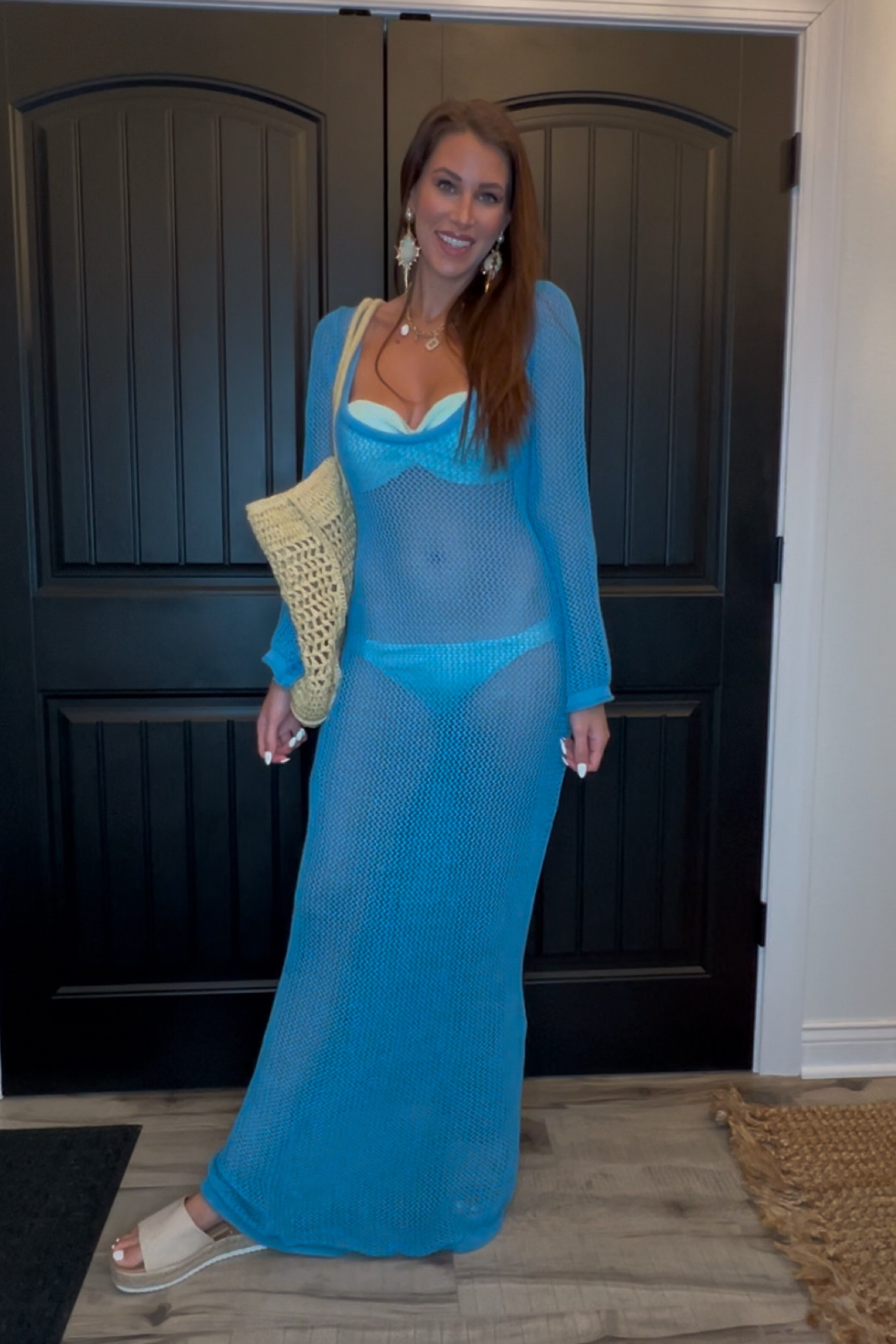 This coverup makes me
Feel like a mermaid! It’s super long so heels or platforms look great