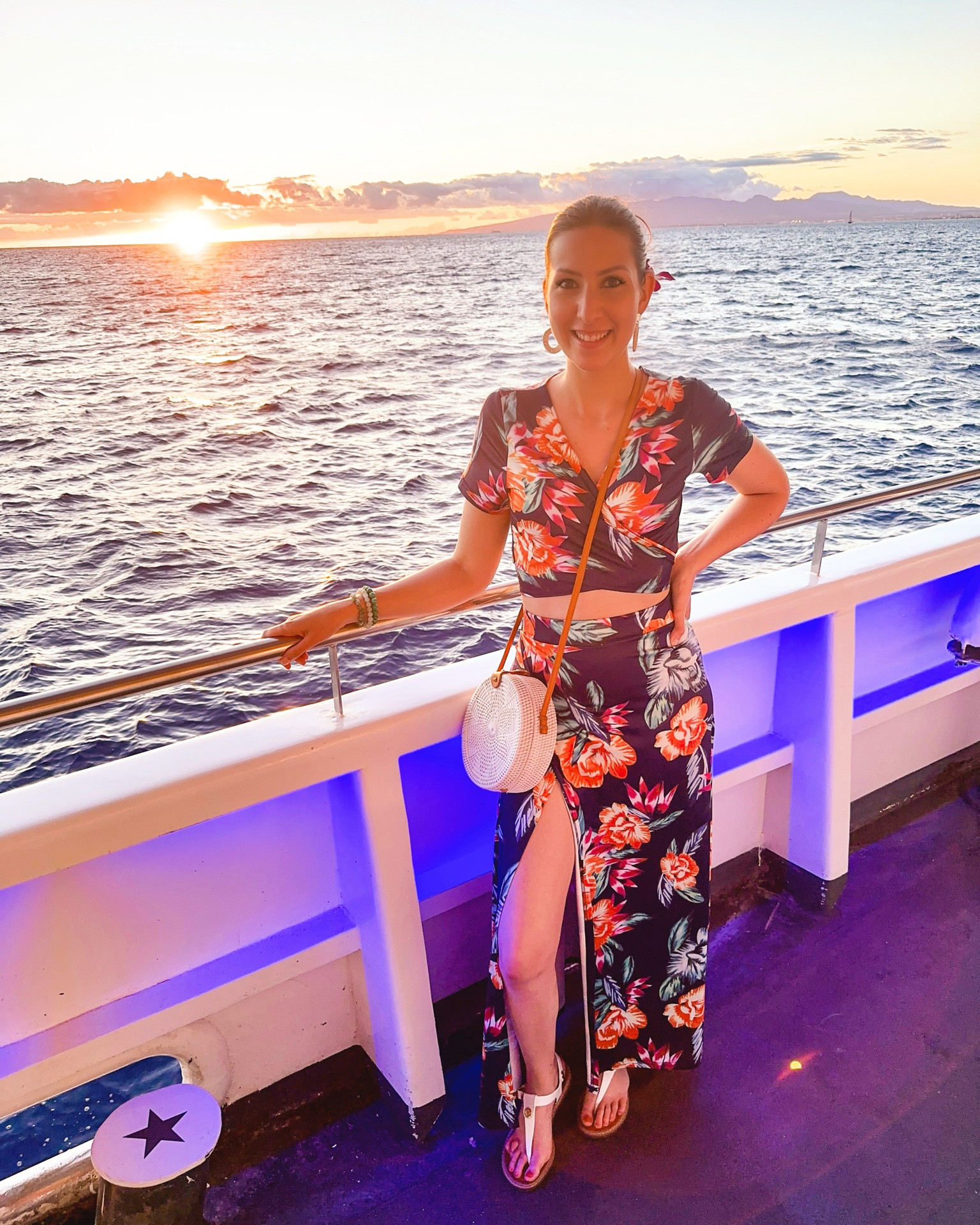 Went on a sunset cruise last night & wore this two piece set from Amazon. Wearing size small & fit is true to size. 🌸

Follow @jenniferxherron for more inspiration ✨

#LTKtravel #LTKfindsunder50 #LTKfindsunder100