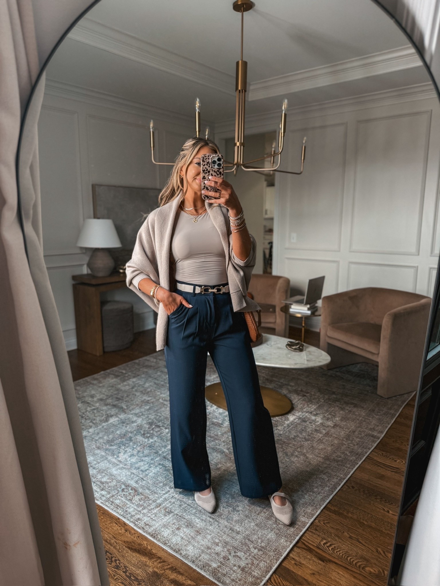 Casual neutral workwear! Featuring my favorite workwear pants! 

#LTKWorkwear #LTKgrwm #LTKootd