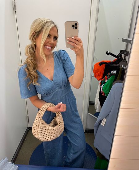 This adorable jumpsuit is 25% off at checkout! It’s so comfy and perfect for spring and summer time!

#LTKsalealert #LTKstyletip #LTKSpringSale