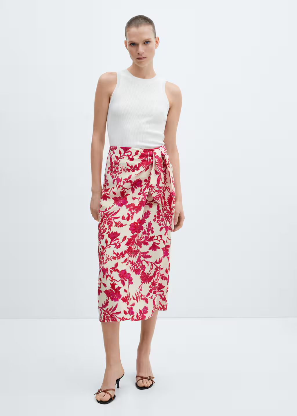 Floral-print wrap skirt -  Women | Mango USA | MANGO (US)