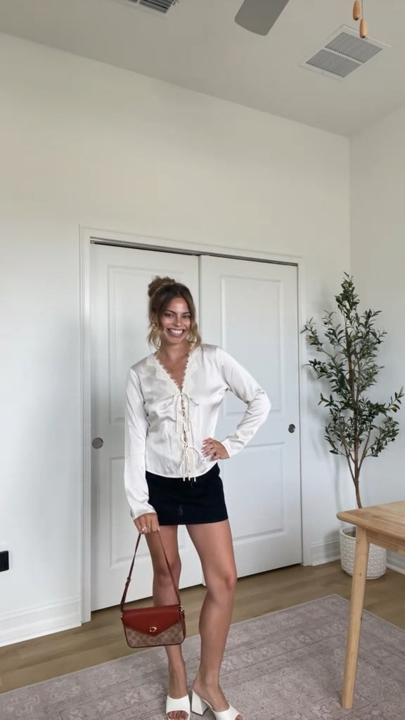 My new favorite ootd 💫 top & skirt is abercrombie 🤍

#LTKStyleTip #LTKSeasonal #LTKFindsUnder100