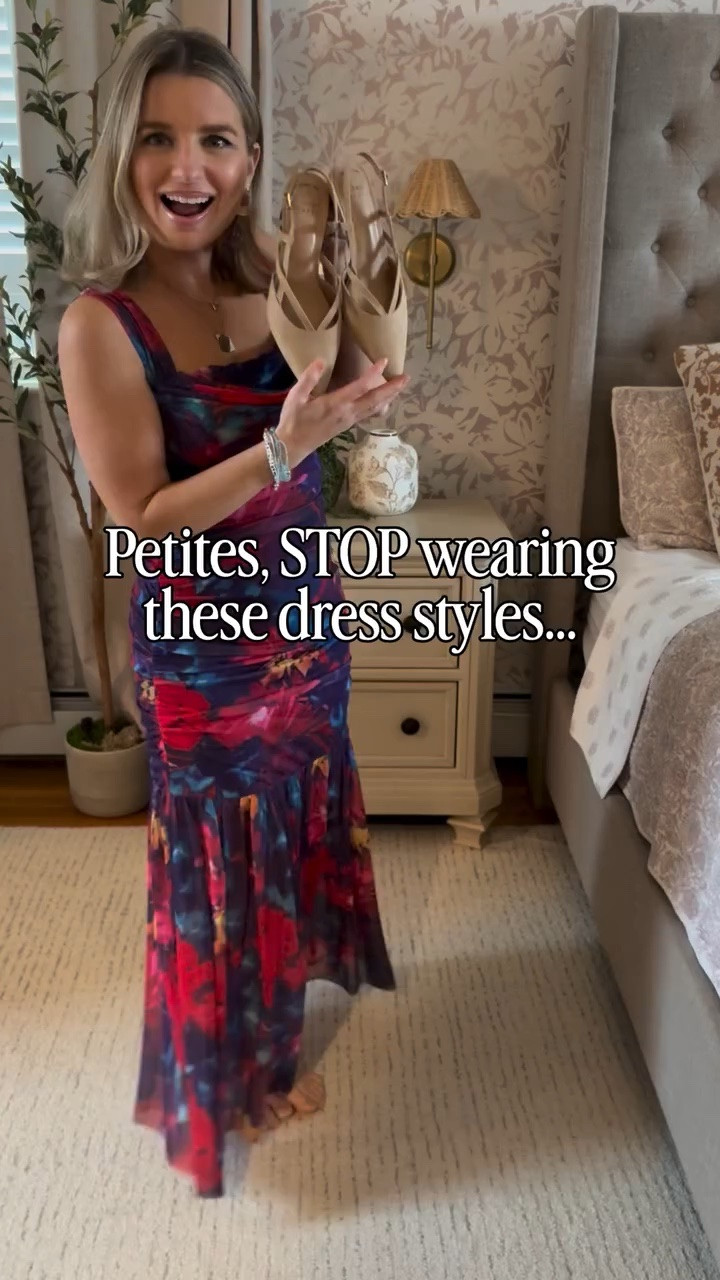 Petites, STOP wearing these dress styles in the spring, and you will look 👩‍🍳 💋! 

Comment DRESS for a 🔗! 

★ Awkward mid-calf midi dresses
This length cuts the leg line and can make you look shorter.
★ Oversized shapeless dresses
Too much fabric overwhelms a petite frame.
★ Super tiered prairie dresses
Extra layers add volume and shorten your silhouette.
★ Oversized prints
Large patterns can overpower smaller proportions.
★ Extremely long maxis with no slit
Too much unbroken fabric can make you look shorter.
★ Extra long sleeves on dresses
They hide your arms and add unnecessary bulk.
★ Boxy shirt dresses
Without waist definition they can swallow your shape.
★ Heavy ruffles everywhere
Too many details can overwhelm a petite frame. 

#petitedress #petitestyle #petitetips #petitehacks #stylehacks styleinspo weddingguest springdress summer dress springtime prespring