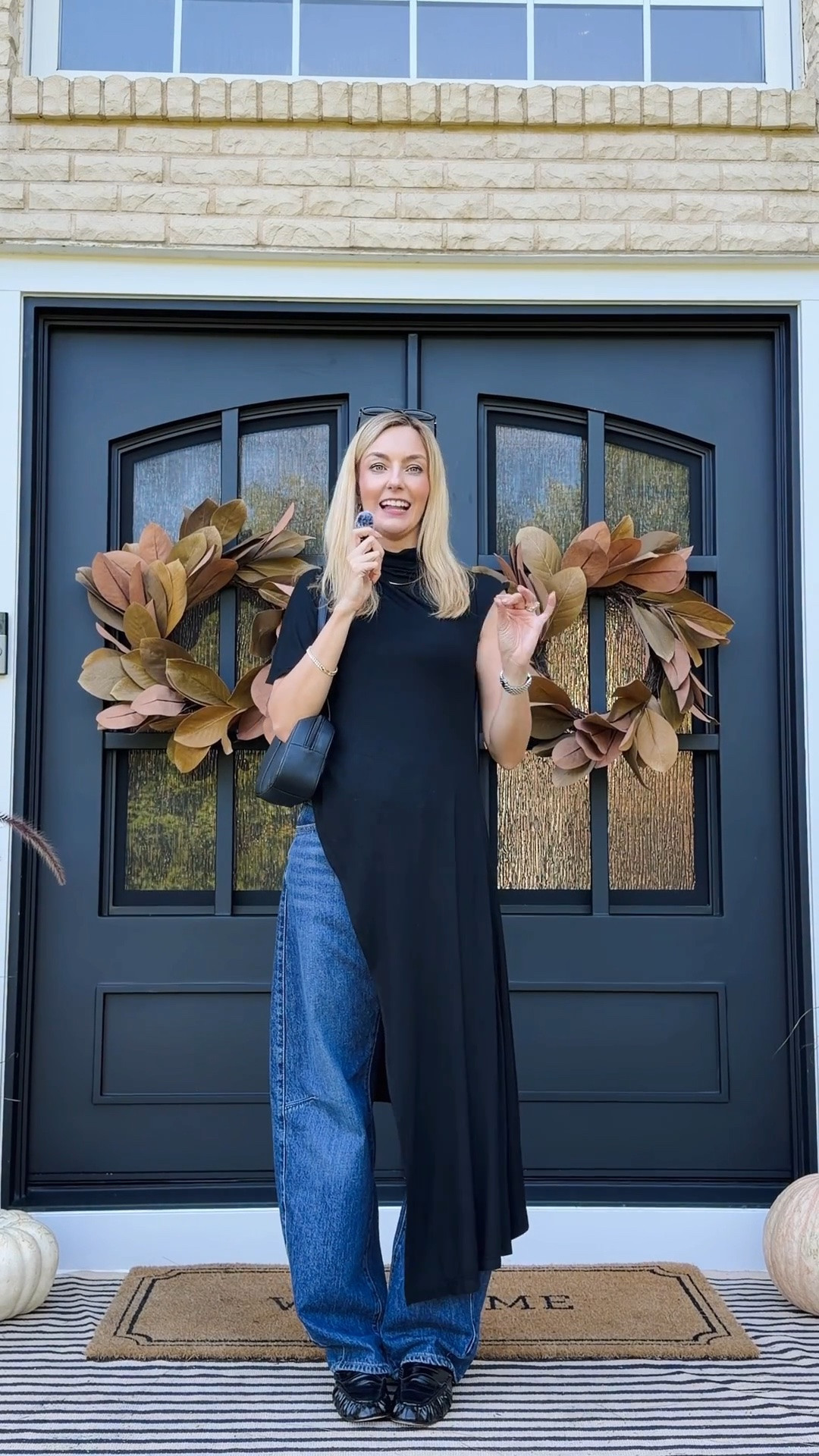 THIS AMAZON BLACK ASYMMETRICAL TOP LIVES UP TO THE HYPE 🖤✨ So flattering, super soft, and elevates any simple fall outfit! 🔥 Wearing size S! #amazonfashion #amazonfinds #asymmetricaltop #fallfashion #falloutfit Fall fashion hauls, business casual workwear

#LTKootd #LTKgrwm #LTKdayinmylife