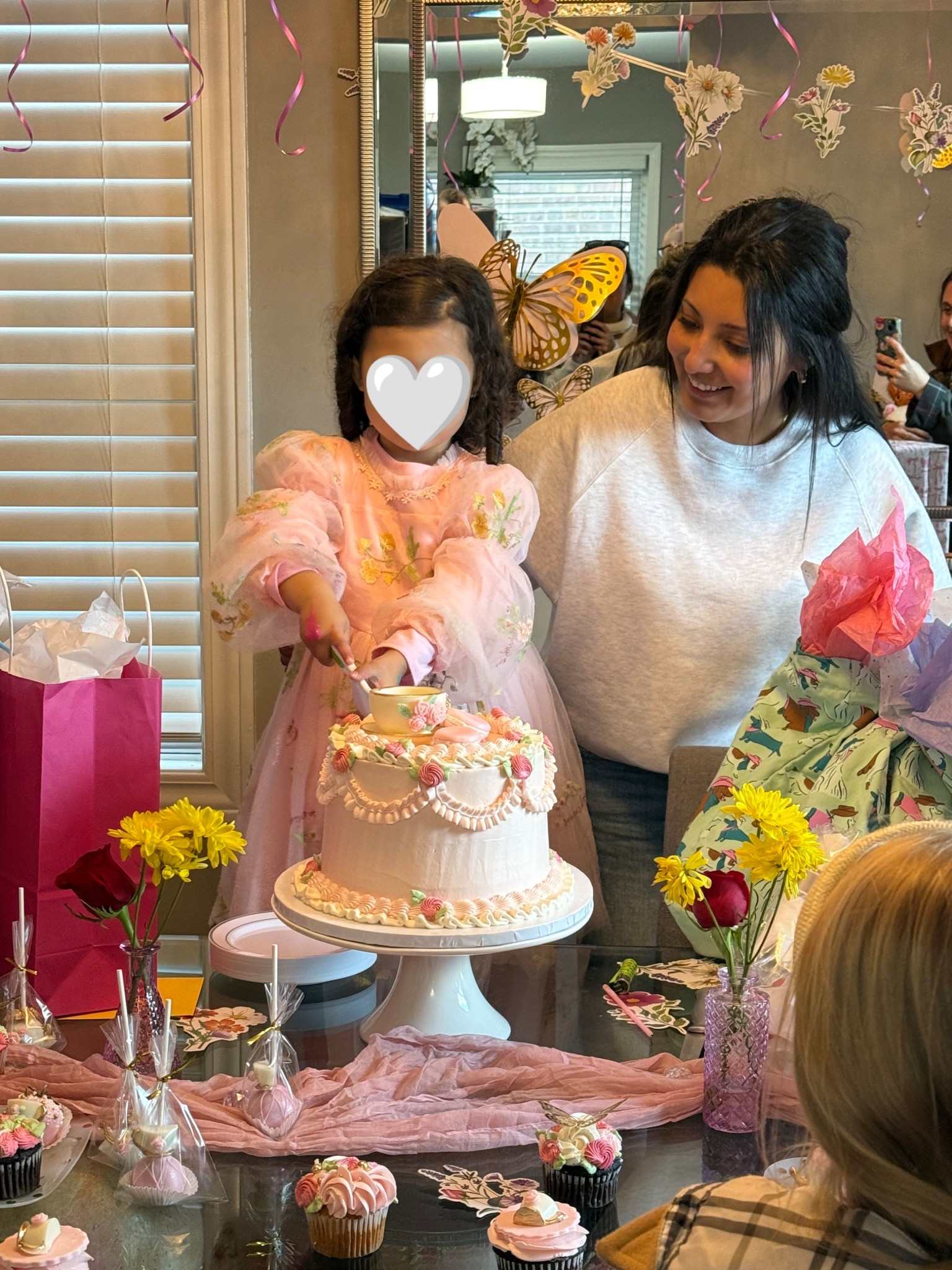 L’s Birthday details 

#LTKFamily #LTKKids #LTKParties