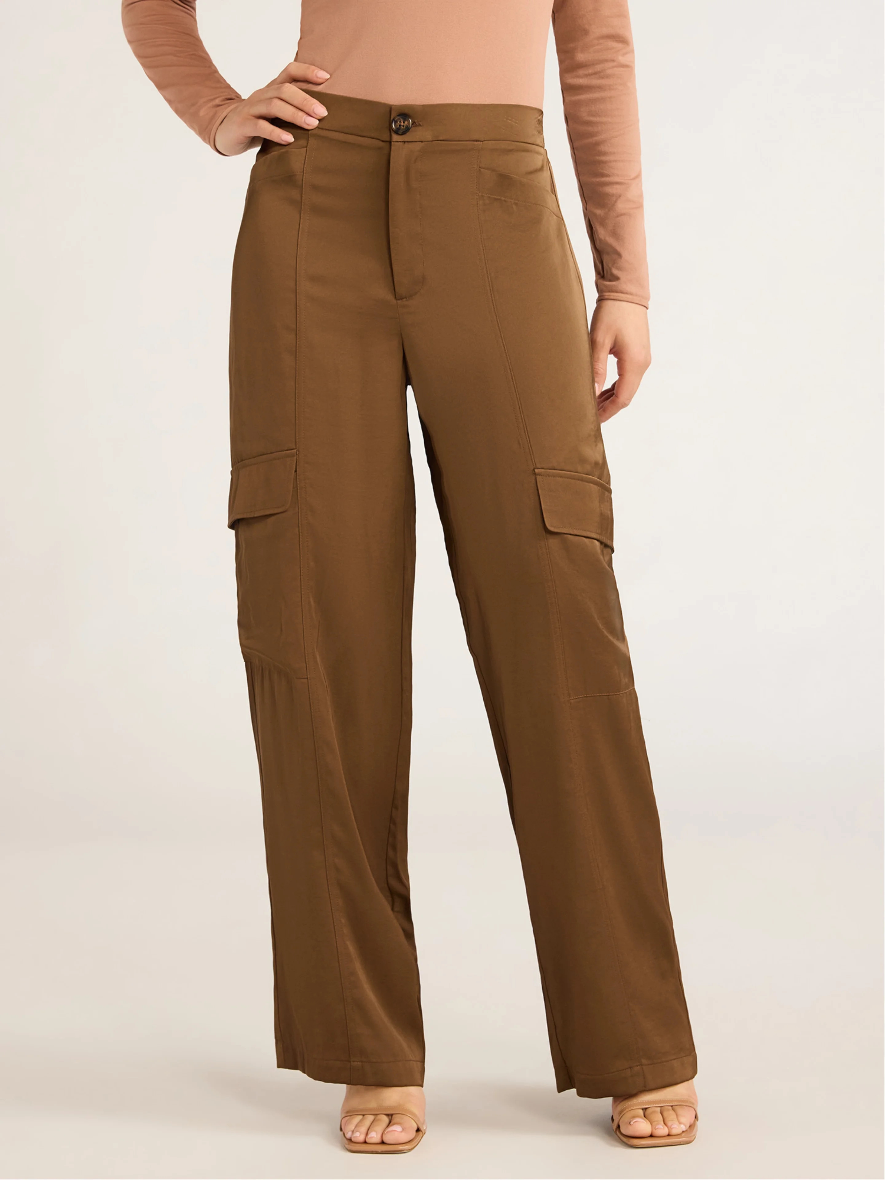 Sofia Jeans Women's Cargo Wide Leg High Rise Satin Pants, 30" Inseam, Sizes XS-XXL - Walmart.com | Walmart (US)