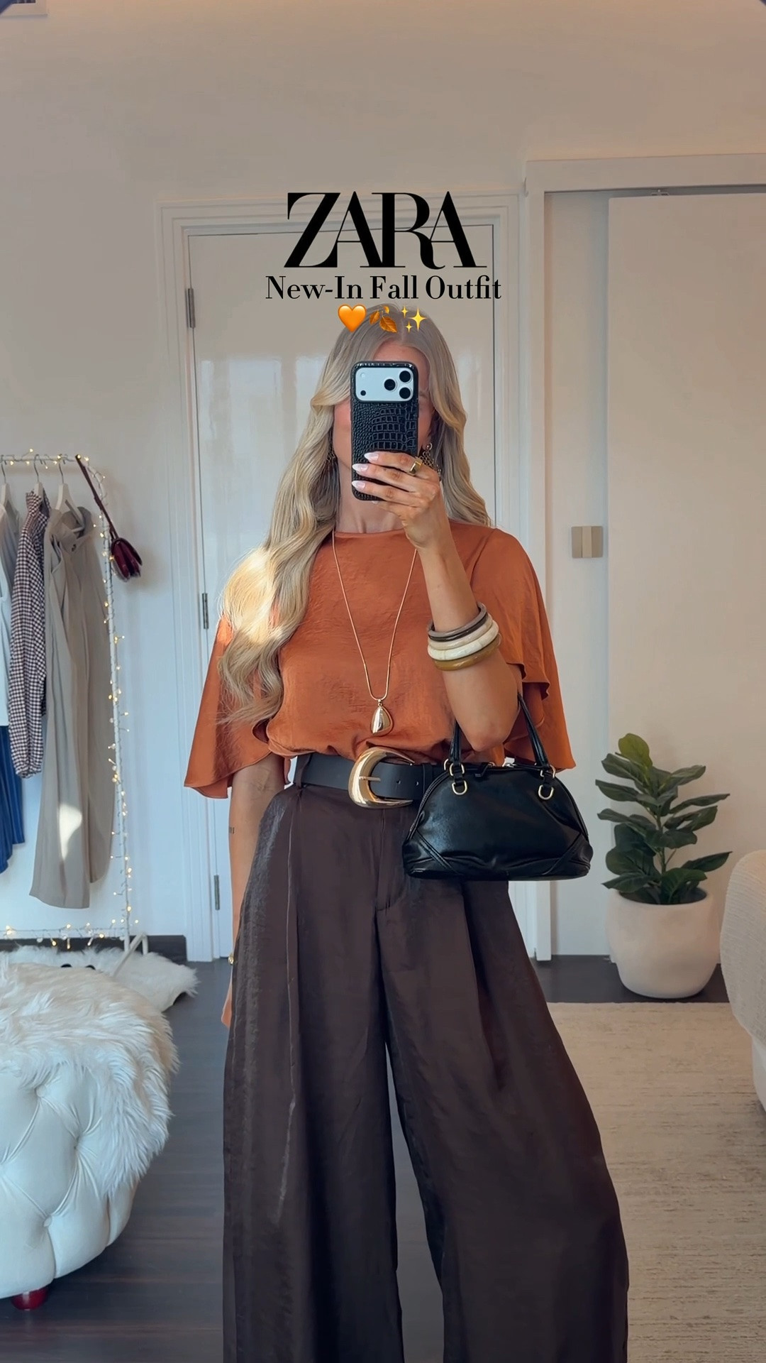 ZARA NEW-IN FALL OUTFIT 🧡🍂✨ 
I love love love these colors together!! The pants come with the belt already and the pants is such a good fit! Wearing size XS in the pants & size S in the shirt!🙌🏻 shoes are true to size. I am 1,70m for reference 🫶🏻

#LTKFashionMonth #LTKstyletip #LTKsummer