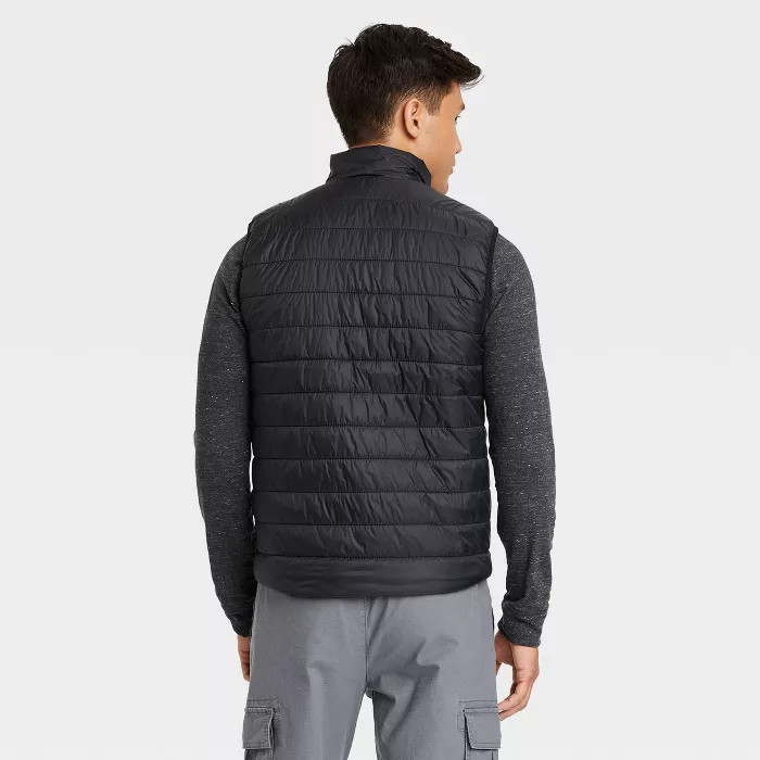 Men's Lightweight Puffer Vest - Goodfellow & Co™ | Target