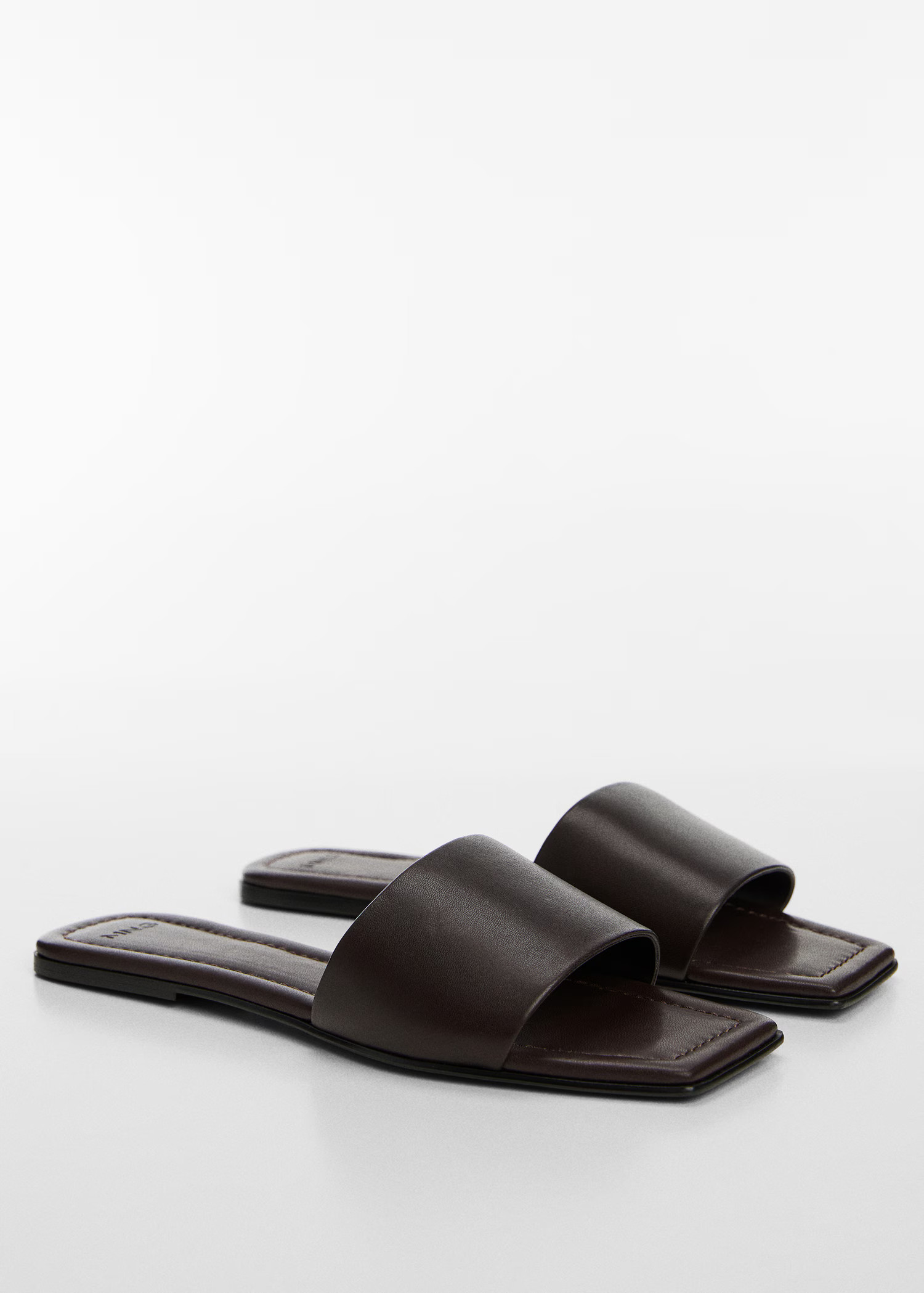 Leather sandals with a wide strap  - Woman | MANGO United Kingdom | MANGO (UK)