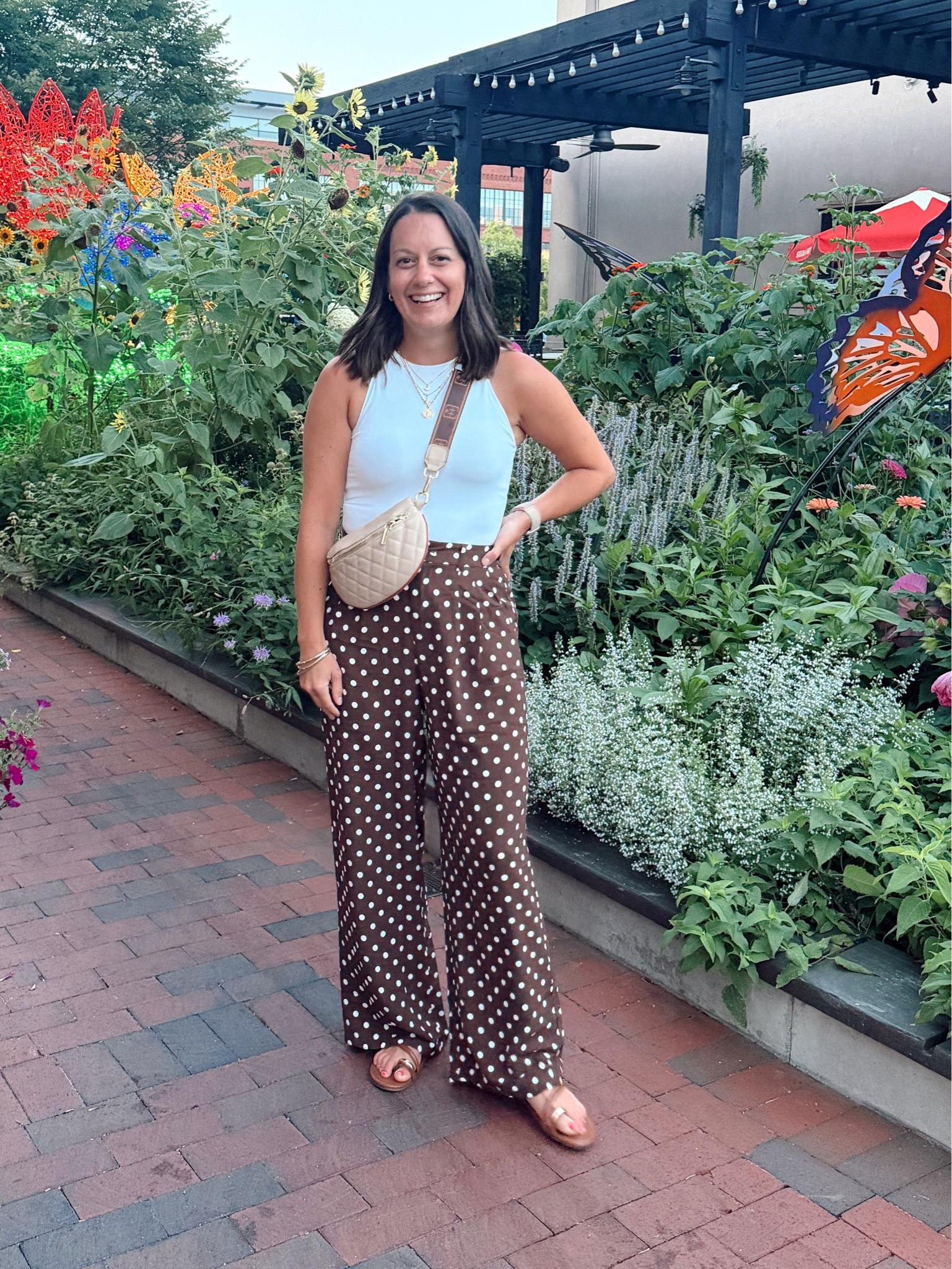 Ootd withe the cutest wide leg trouser pants! Run true to size- I’m wearing a small.

#LTKootd #LTKOver40 #LTKmomlife