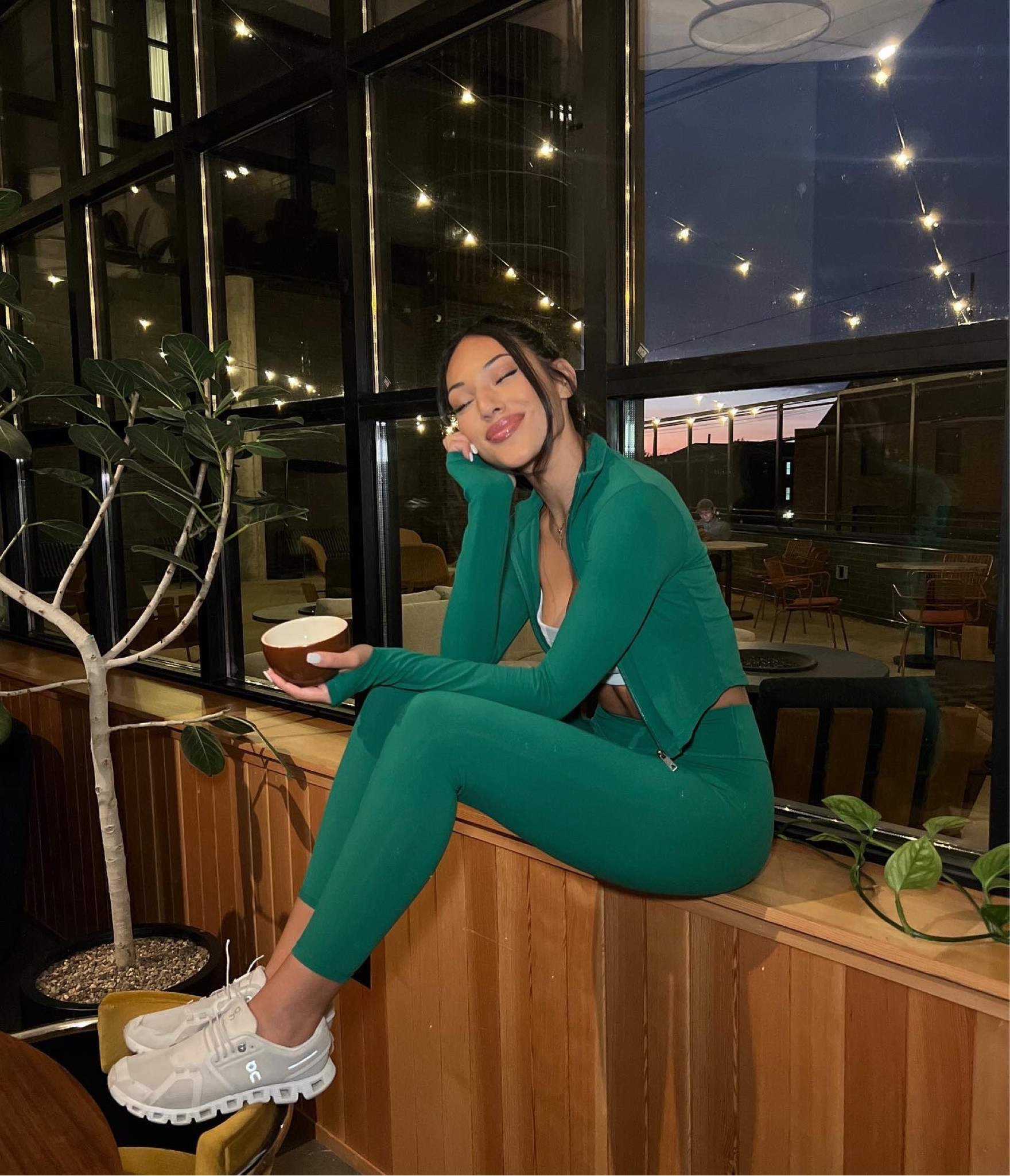 I am serisouly buying this fit in every color. So comfy and hugs you in all the right places!! The bra… is a game changer 🙌🏽

#LTKfitness #LTKHoliday #LTKGiftGuide