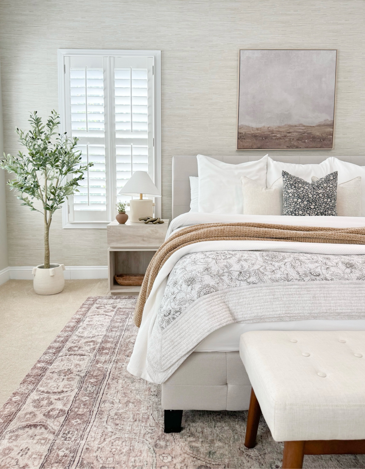 Neutral bedroom inspo. 


Bedroom decor, bedroom styling, living room, home decor, dining room, entryway, rug, bedding, art, styling, neutral decor 

#LTKstyletip #LTKhome