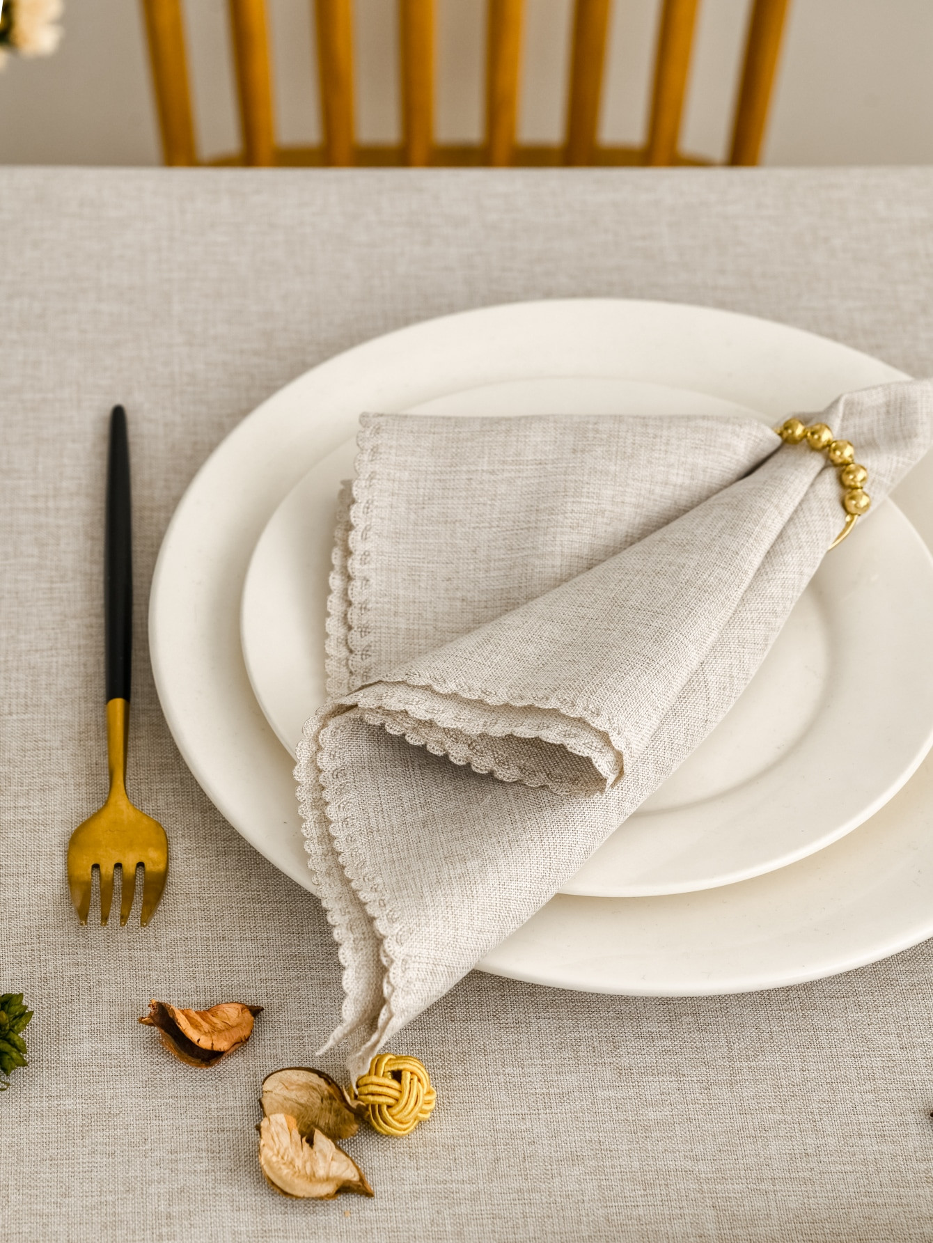 6pcs Scallop Trim Cloth Napkin, Simple Polyester Table Napkin For Dining | SHEIN USA | SHEIN