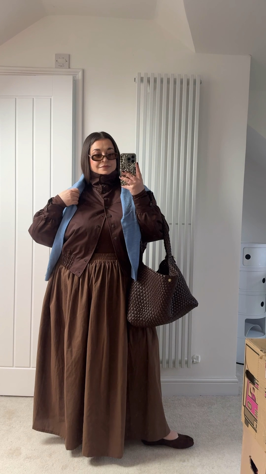 The sun comes out and my mood instantly lifts! Styling chocolate brown and baby blue for my most favourite look of 2026 so far! 💙🤎

#LTKSeasonal #LTKplussize #LTKVideo