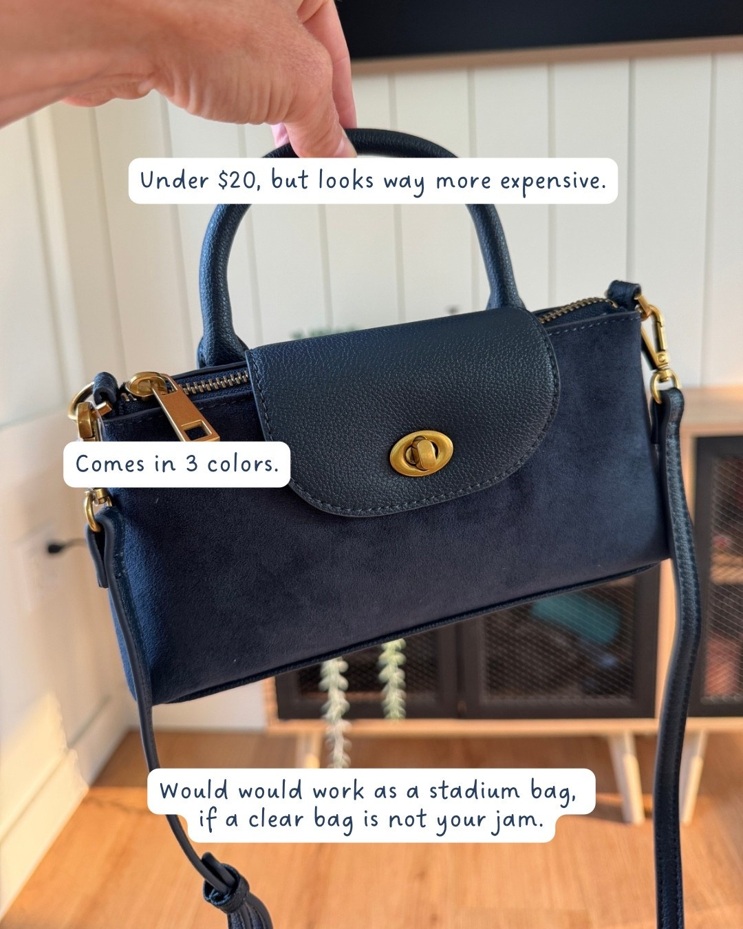 Small bag that would work as a stadium bag!