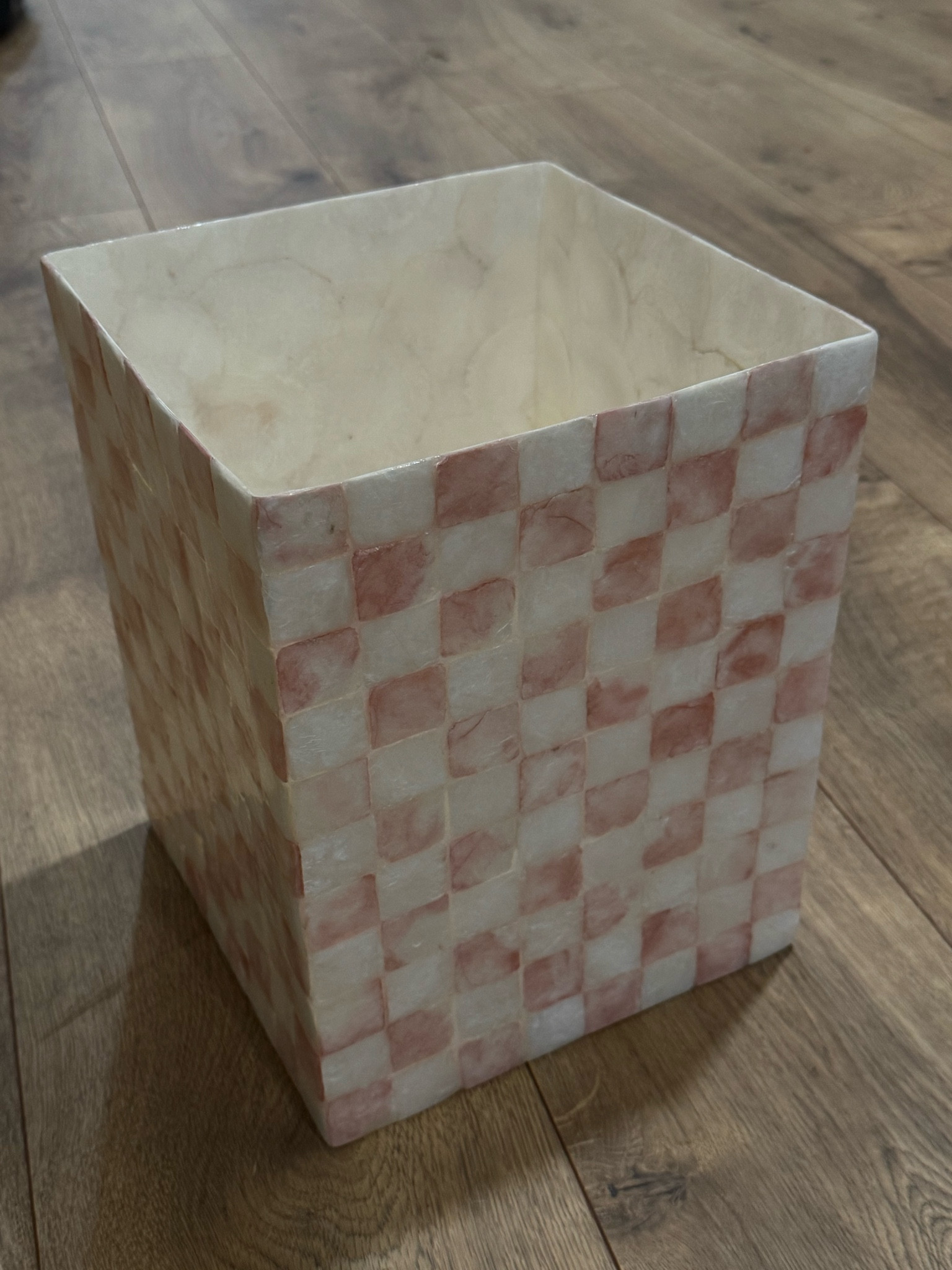 This trash can is everything to me