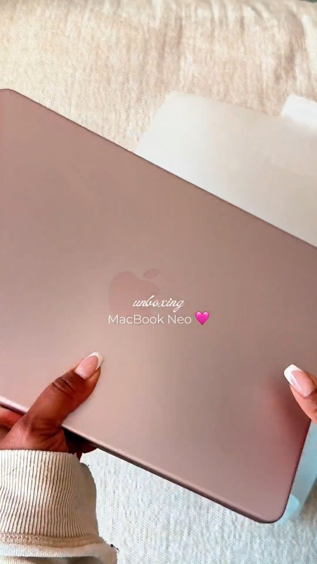 Pretty in pink 💕 unboxing my new MacBook Neo… thank you to my man for the most perfect pink surprise 🎁✨

#LTKdayinmylife #LTKMothersDay #LTKstorytime