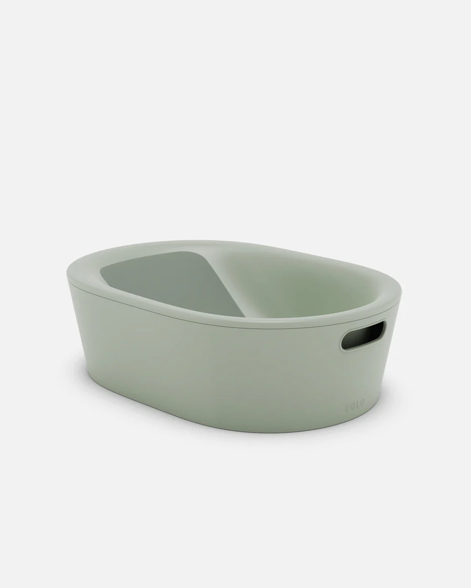 The Bath Tub | Lalo