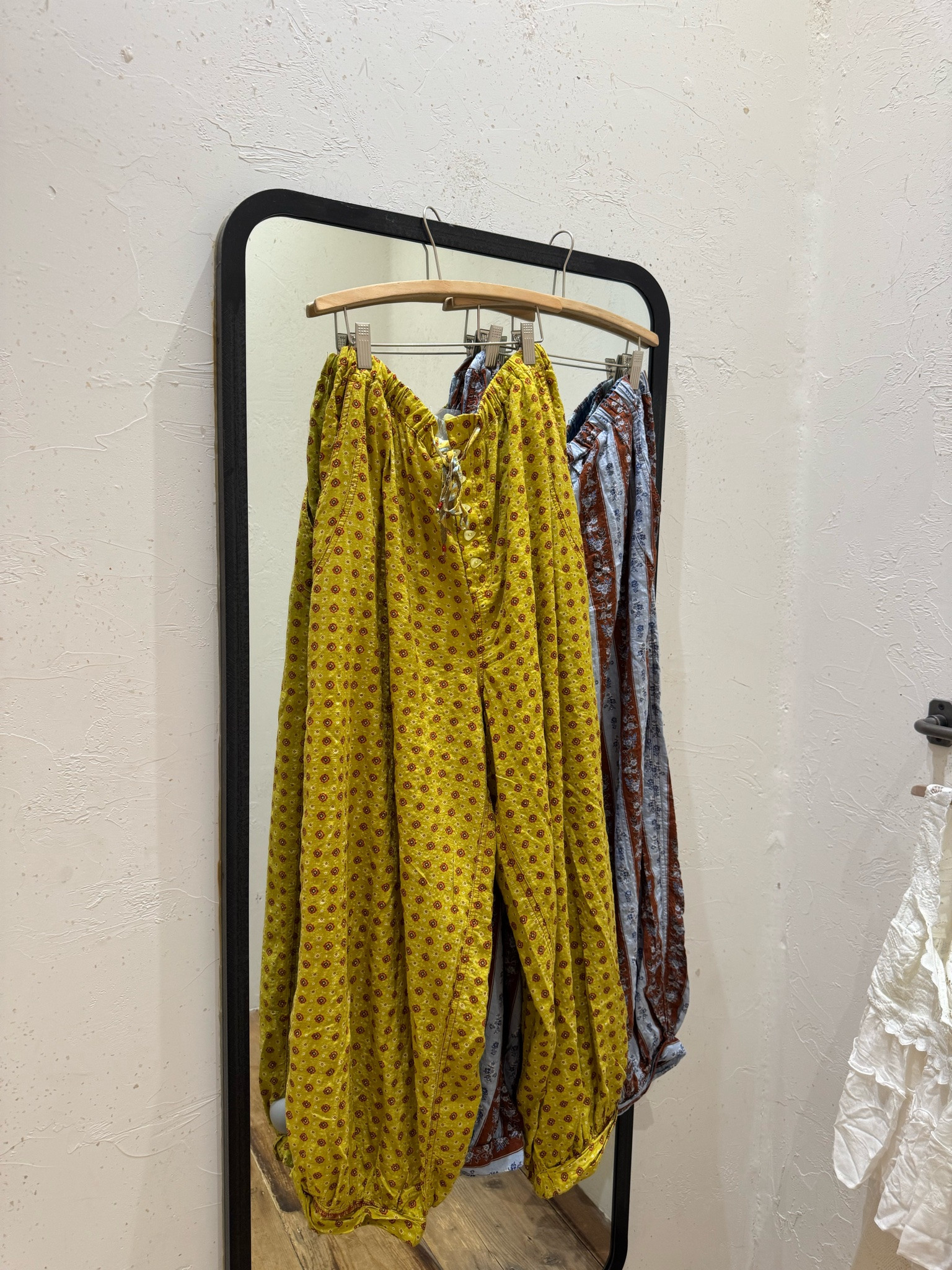 the cutest pj pants you'll want to wear out (and i probably will!) wearing a large.

#LTKootd #LTKSeasonal #LTKMidsize
