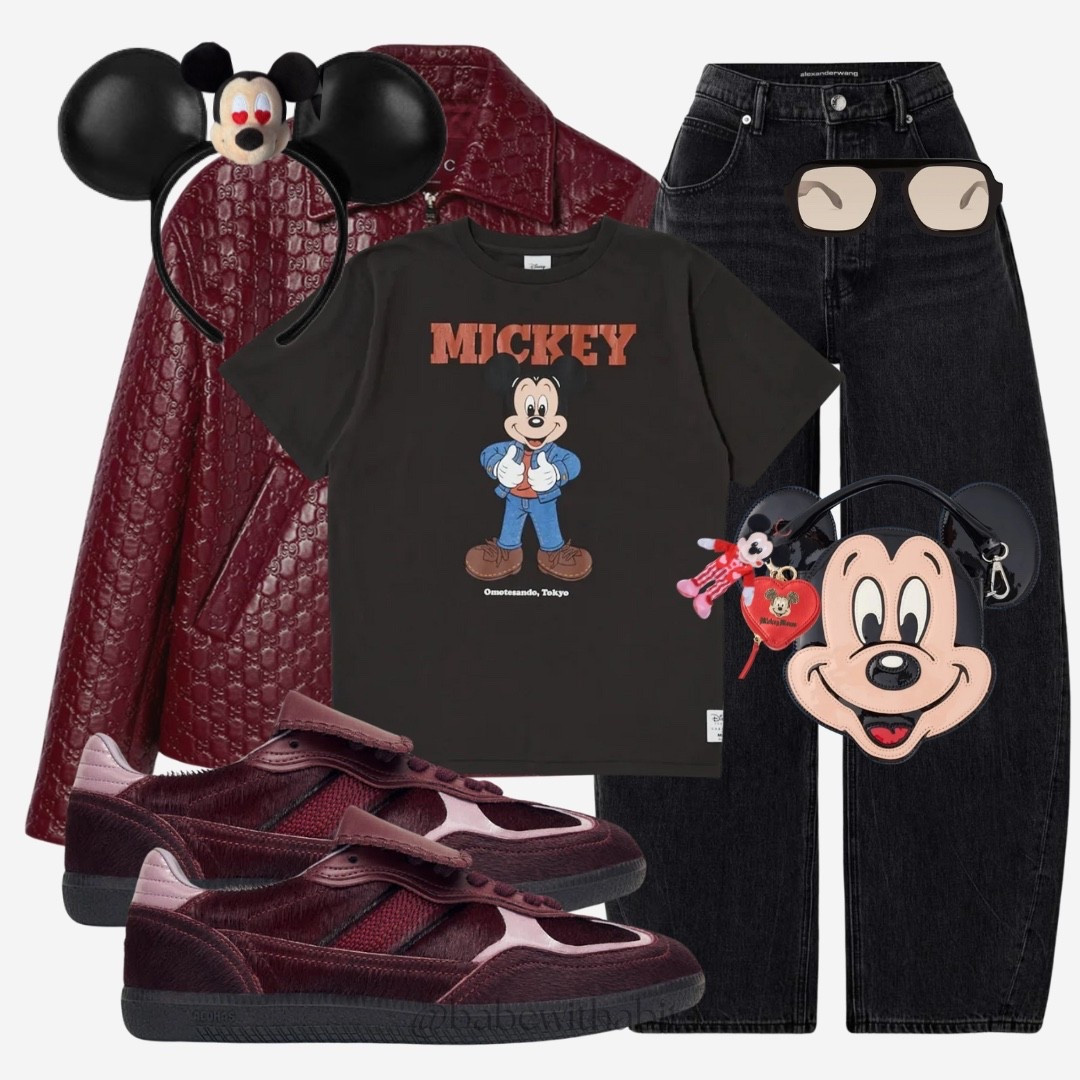 My valentine: 🐭❤️‍🔥
Bag/keychains/tee: @shopsanfransokyo

#LTKFindsUnder100 #LTKmomlife #LTKootd