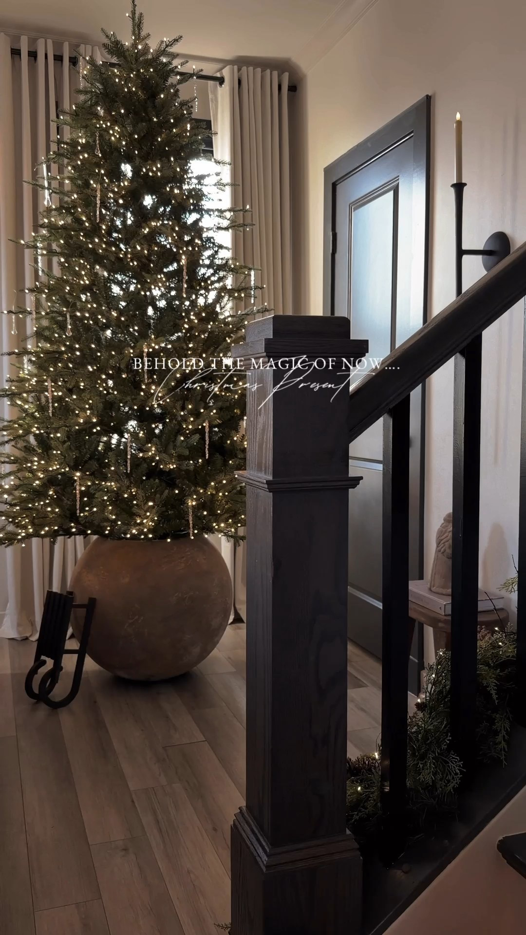 Behold the magic of Christmas present ✨
Sharing the pieces bringing my holiday home to life this season.

Shop my Christmas decor, cozy accents, and festive favorites below. 🎄


Christmas decor finds, holiday home essentials, cozy Christmas styling, neutral Christmas decor, modern holiday decor, festive home inspiration, LTK Christmas picks.

#LTKSeasonal #LTKHoliday #LTKHome