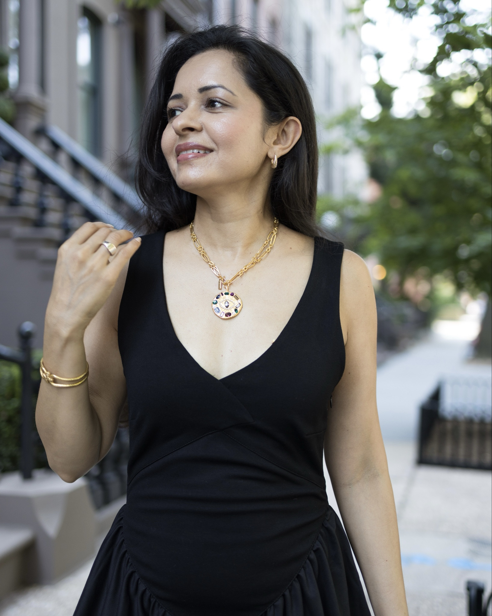 Jewelry 
Statement necklace 
Statement pendant 
Statement finger ring 


#LTKParties