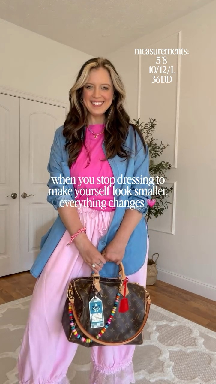 Gimme all the comfy loose clothes, but still keep it cute! 🙌🏻 Always dressing to shrink yourself is the real fashion mistake! 🫢 Follow @maciejade for more midsize fashion & outfits! 💗

midsize outfit | casual style | midsize body | midsize girl | midsize fashion | over 30 style | mom style | size 10 | size 12 | size large fashion | size large outfits | cute but comfy

#LTKMidsize #LTKootd #LTKSeasonal