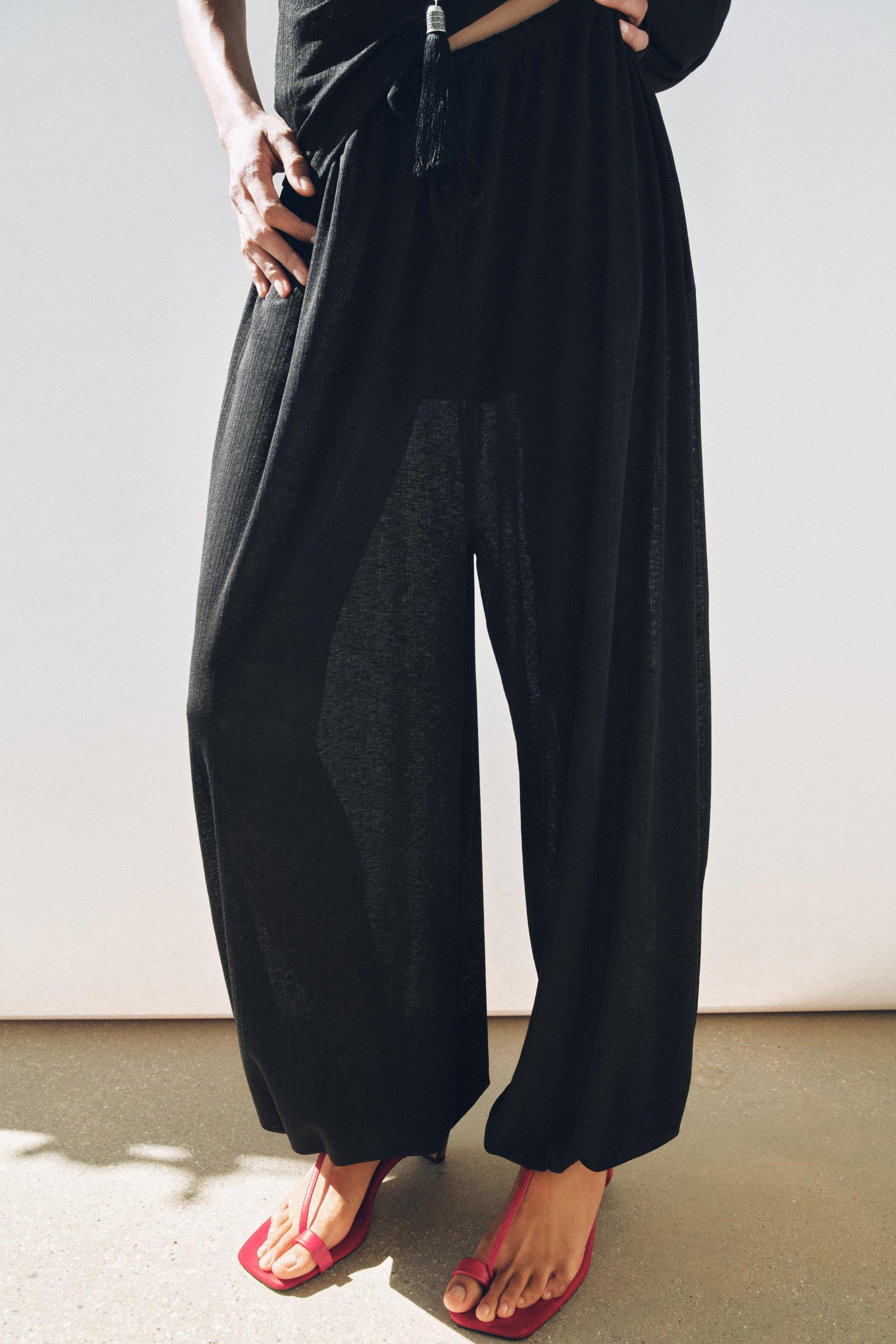 FLOWY BALLOON PANTS | Zara US
