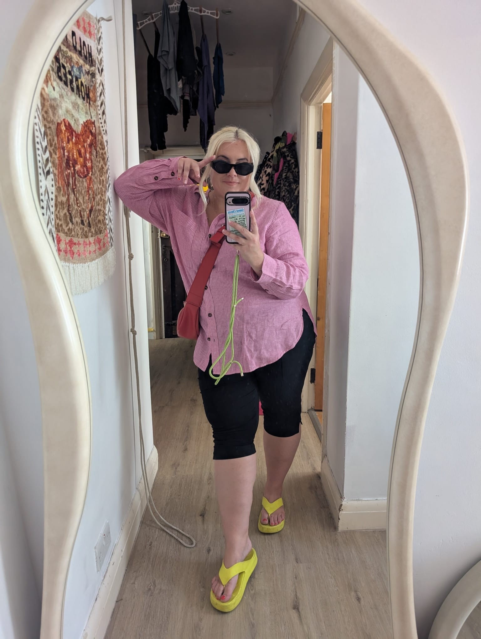 Peddle pushers / capri pants are back!!

Asos simply be damson madder rixo Anthropologie river island new look summer weekend 

#LTKuk #LTKplussize #LTKsummer