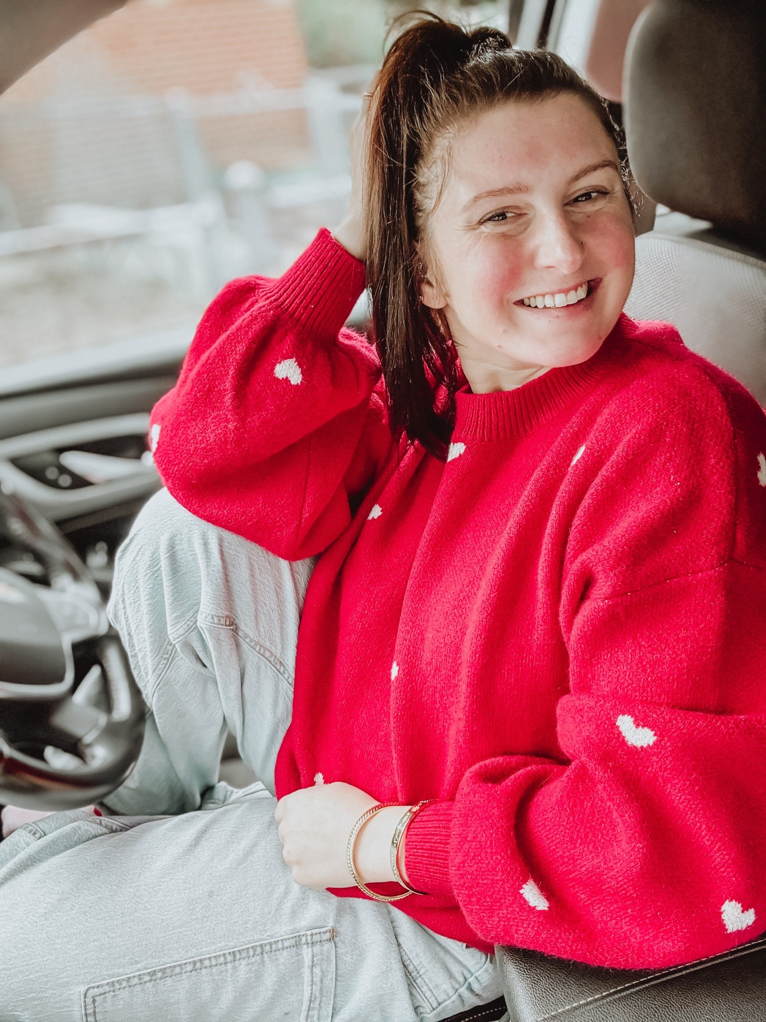 What a cute and perfect outfit for a casual Valentine’s Day ❤️
The exact sweater is linked on my Simply Jordan Facebook page and in my TikTok showcase!

I also linked:
🤍 the same sweater in white (just a different color)
❤️ a similar red option (not exact, but super close!)

Paired with comfy jeans for the perfect everyday look ✨

#LTKfinds #ValentinesOutfit #CasualValentines #LTKStyle #MomStyle #EverydayOutfit #CozyChic #SimplyJordan

#LTKmomlife #LTKValentine #LTKSeasonal