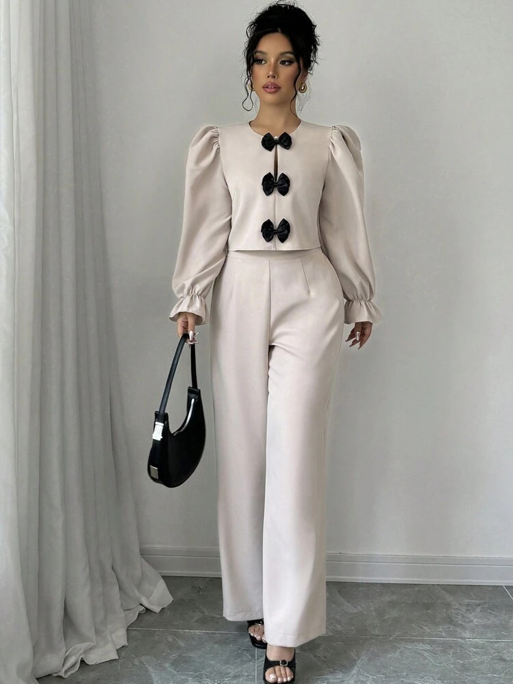 Elenzga 2-Piece Graceful Women's Set: Round Neck Butterfly Button Detail Crop Top, Puff Sleeve Ch... | SHEIN